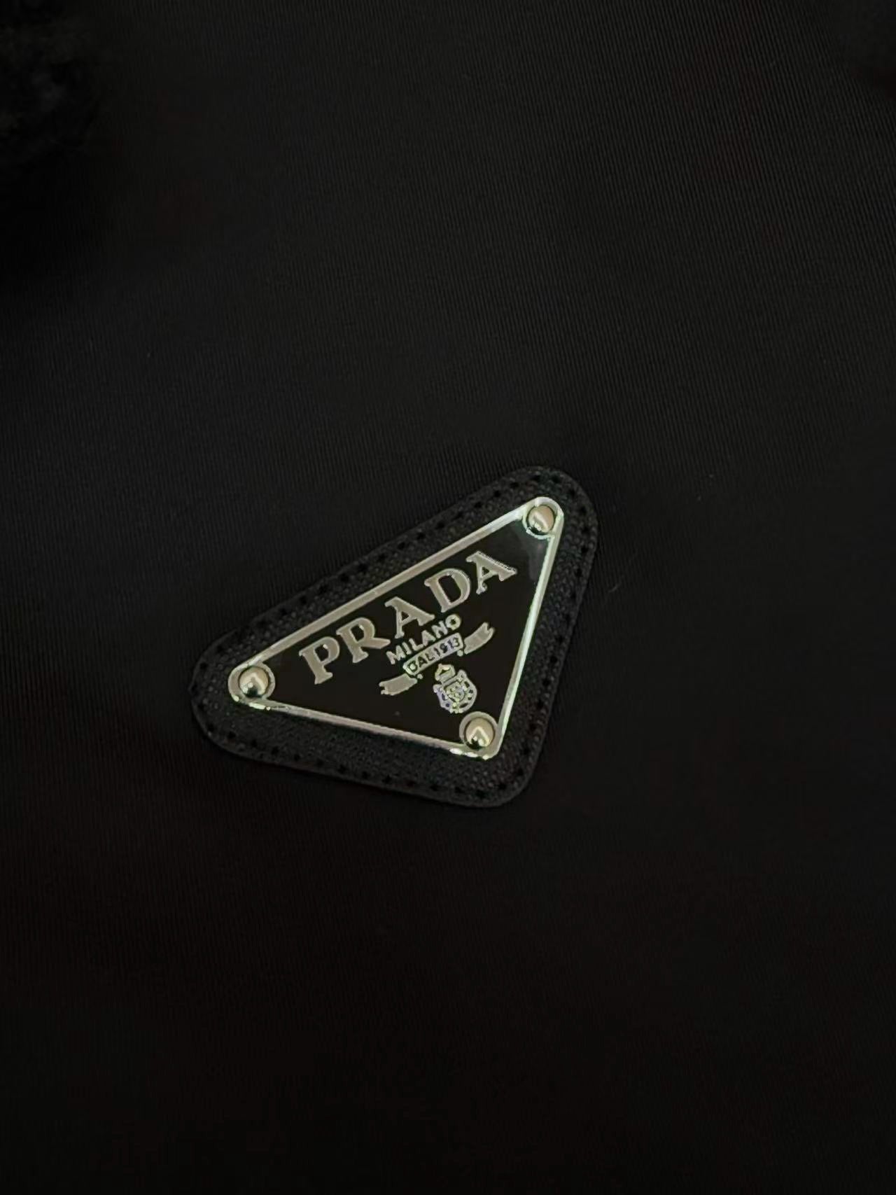 Black Jacket - Size 50 - FashionHype.xyz