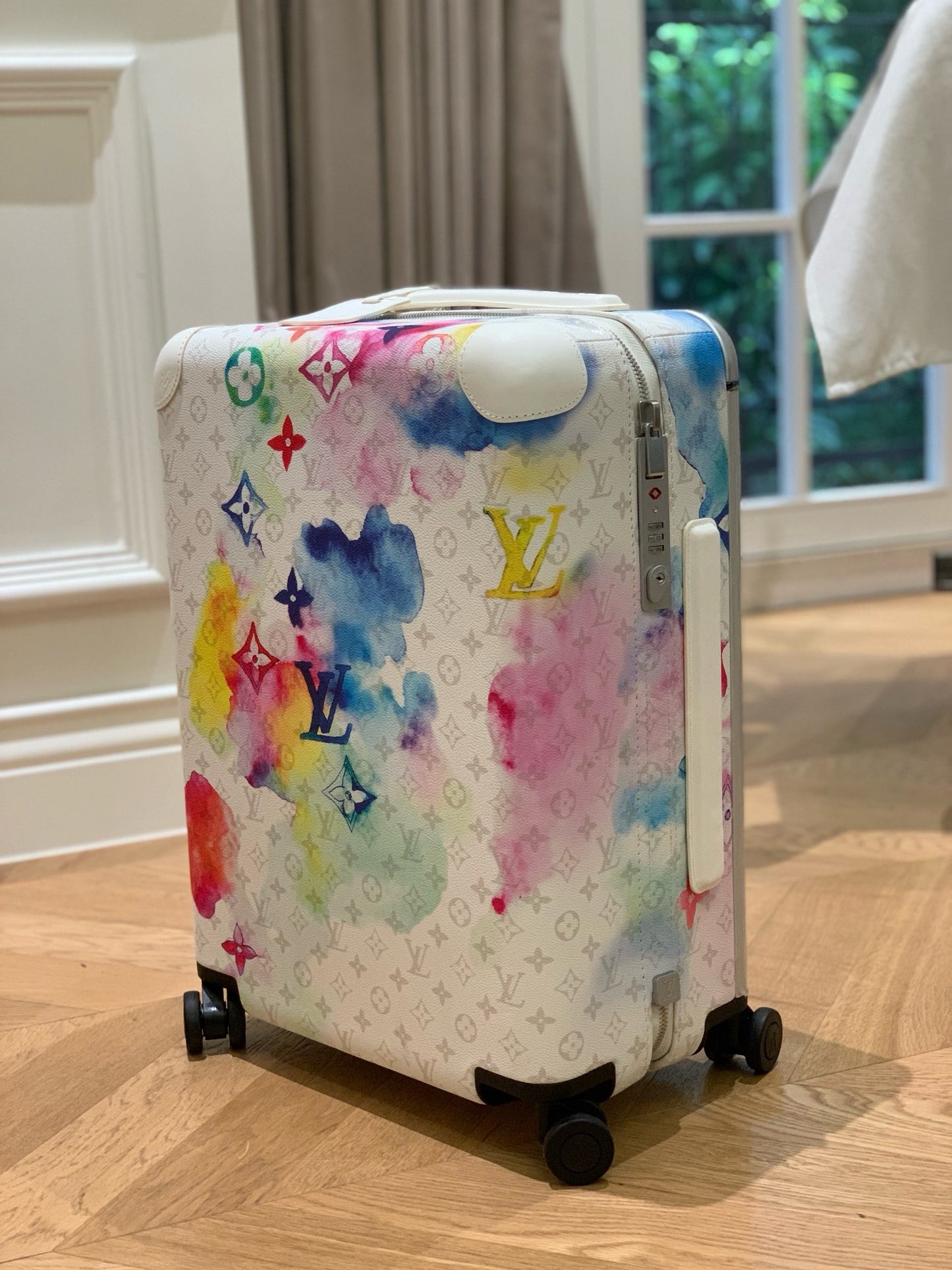 Multi-Colors Suitcase