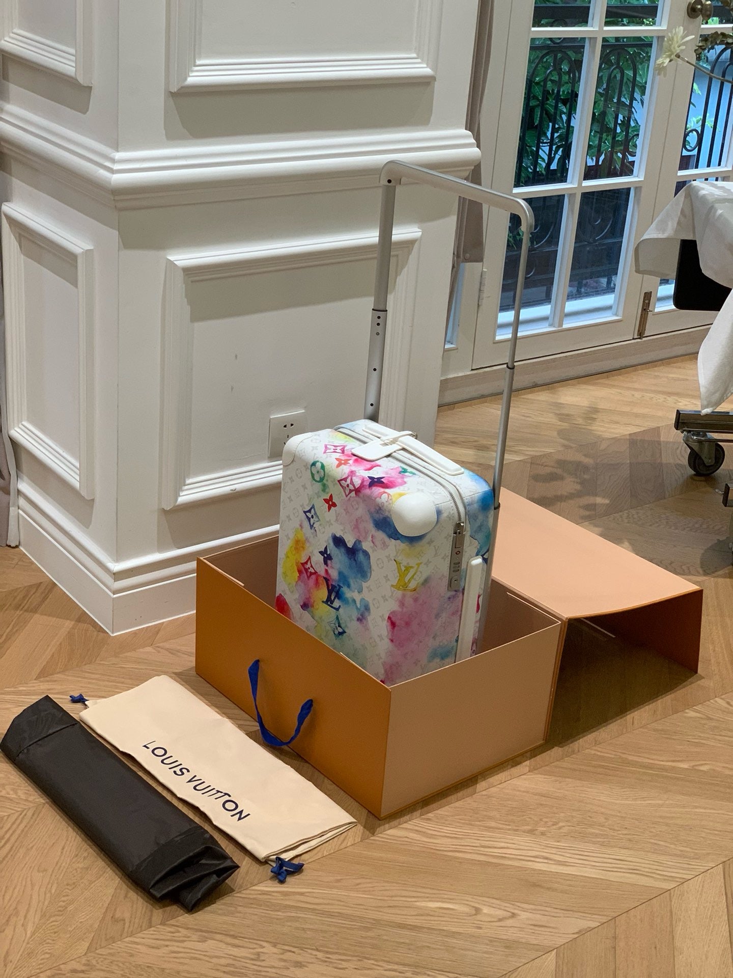 Multi-Colors Suitcase