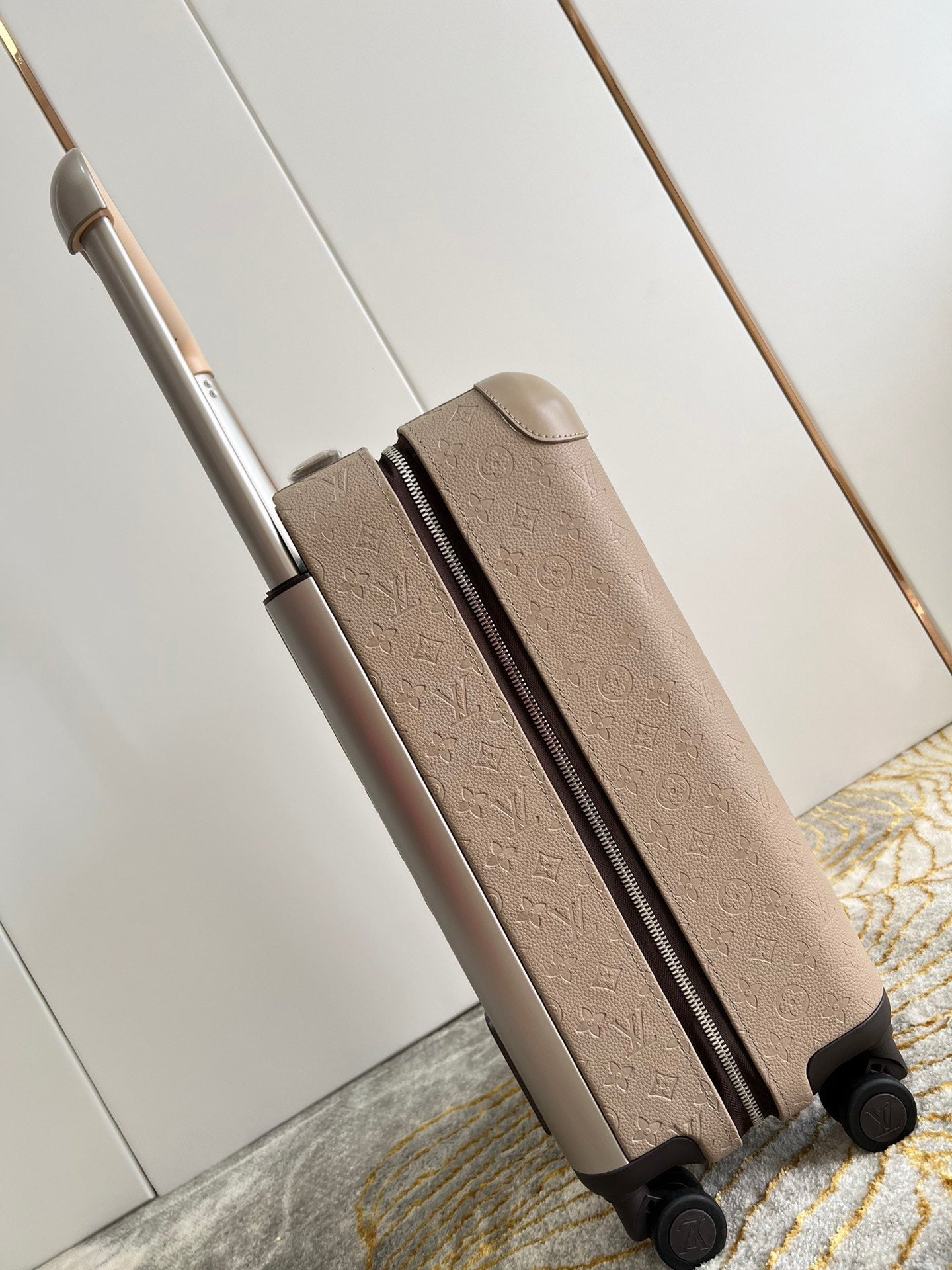 Multi-Colors Suitcase - FashionHype.xyz