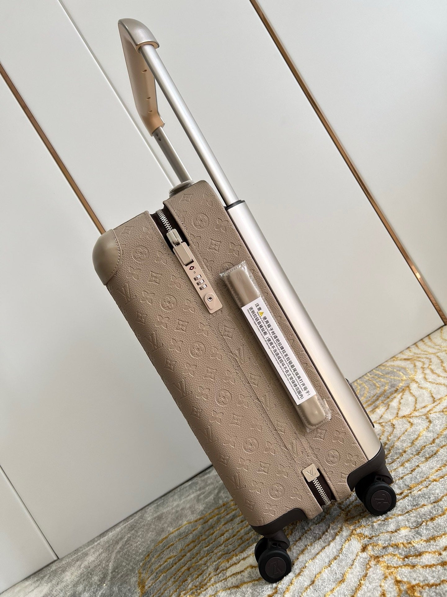 Multi-Colors Suitcase - FashionHype.xyz