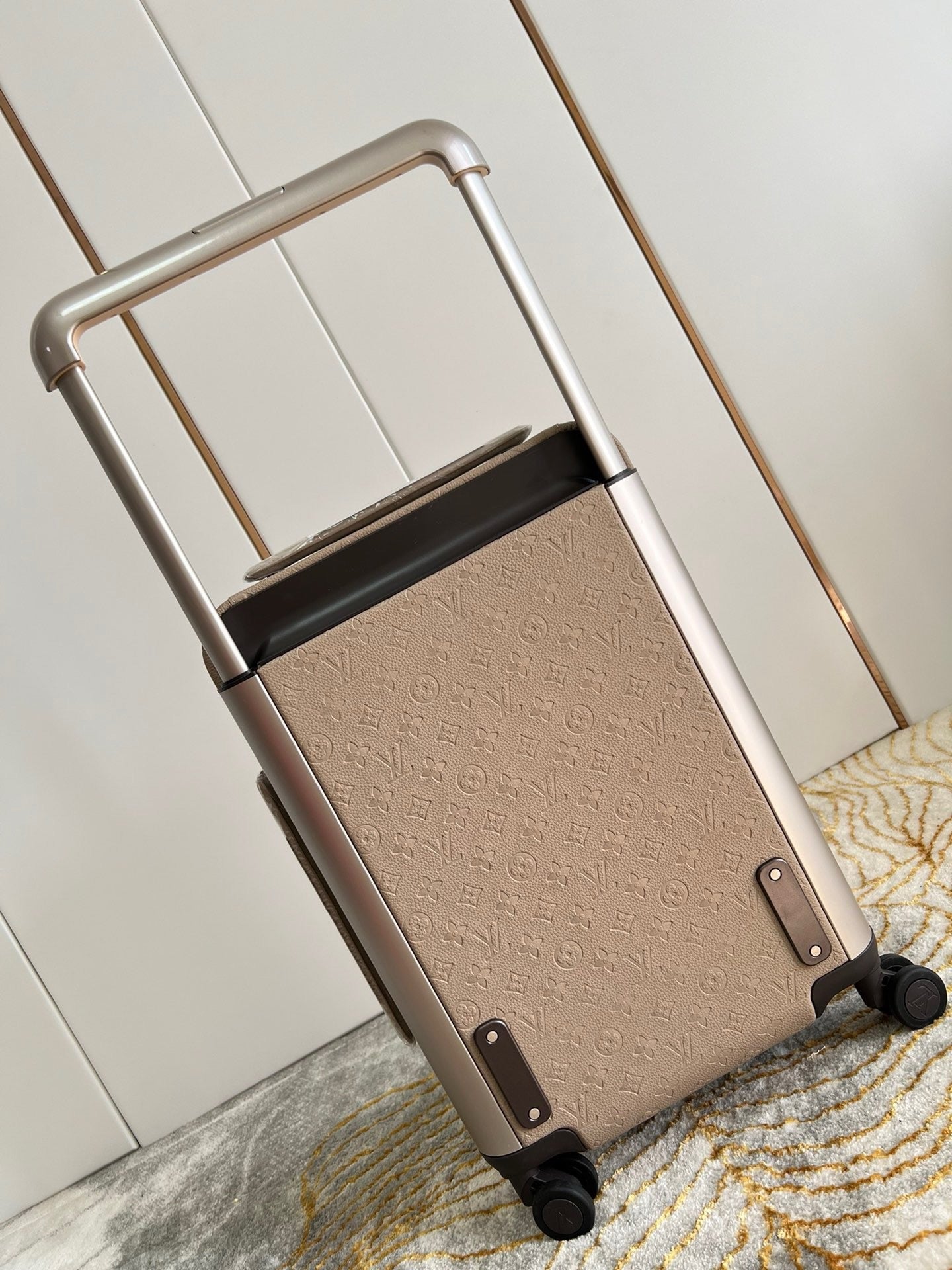 Multi-Colors Suitcase - FashionHype.xyz