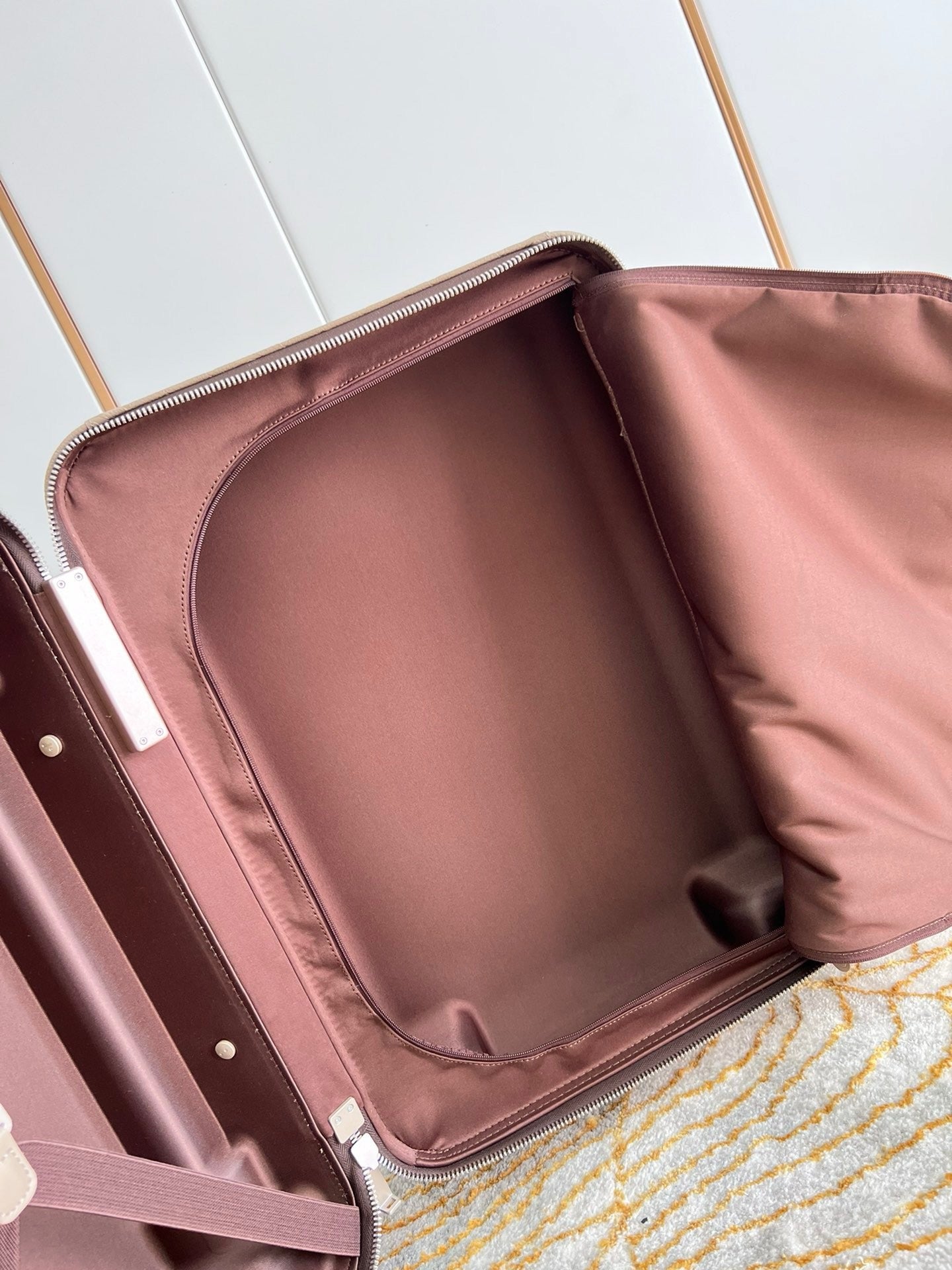 Multi-Colors Suitcase - FashionHype.xyz