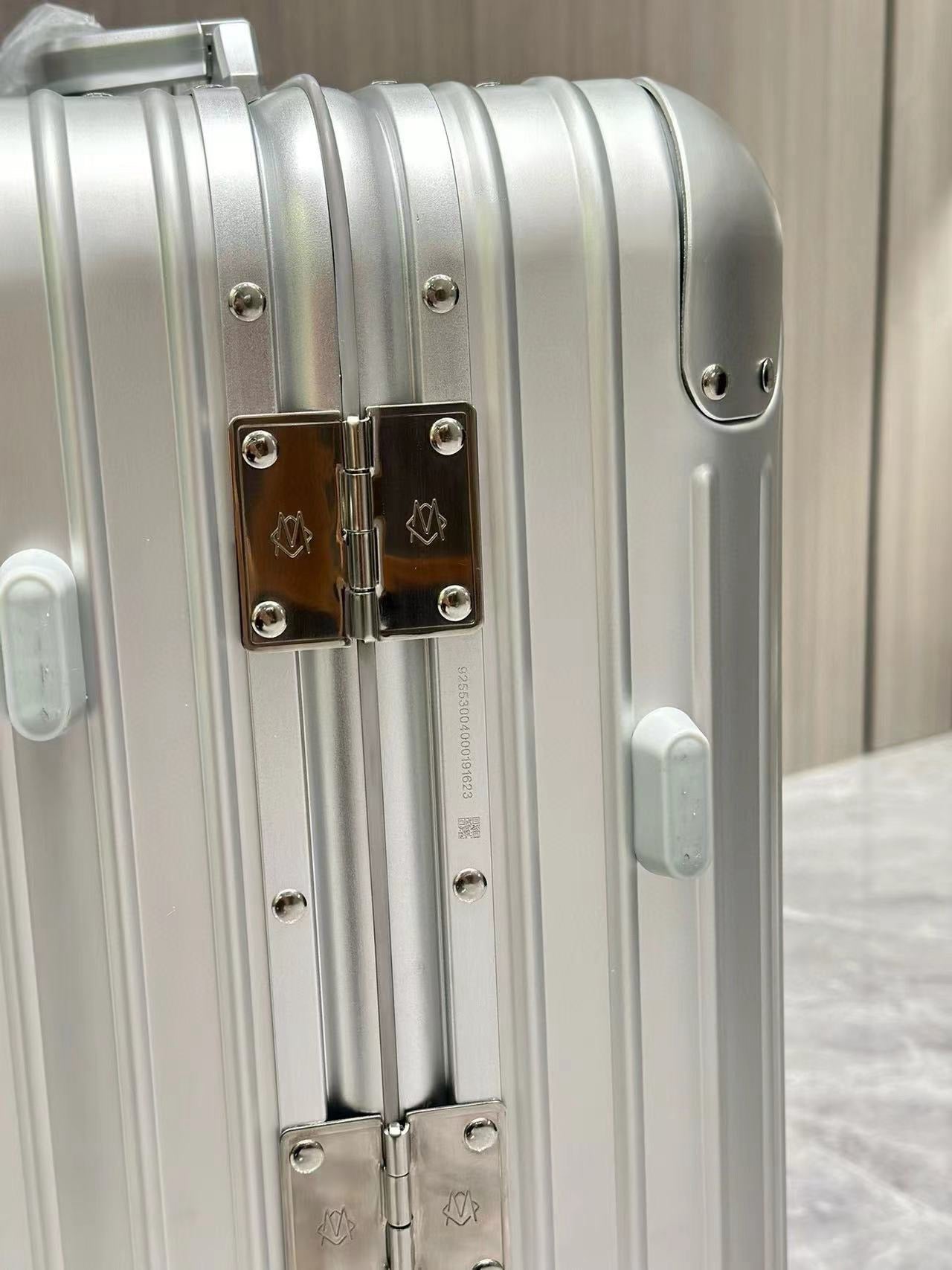 Multi-Colors Suitcase - FashionHype.xyz