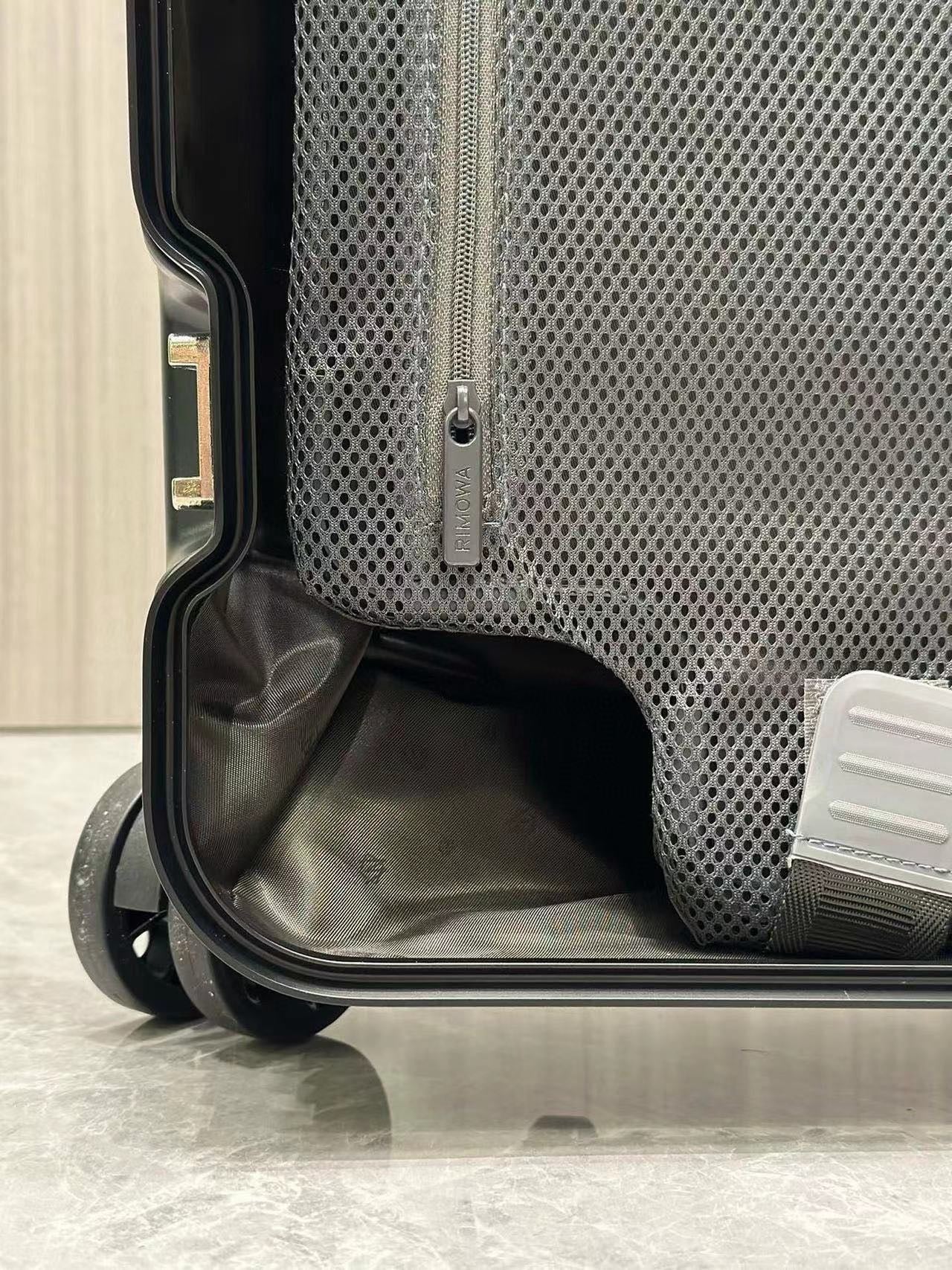 Multi-Colors Suitcase