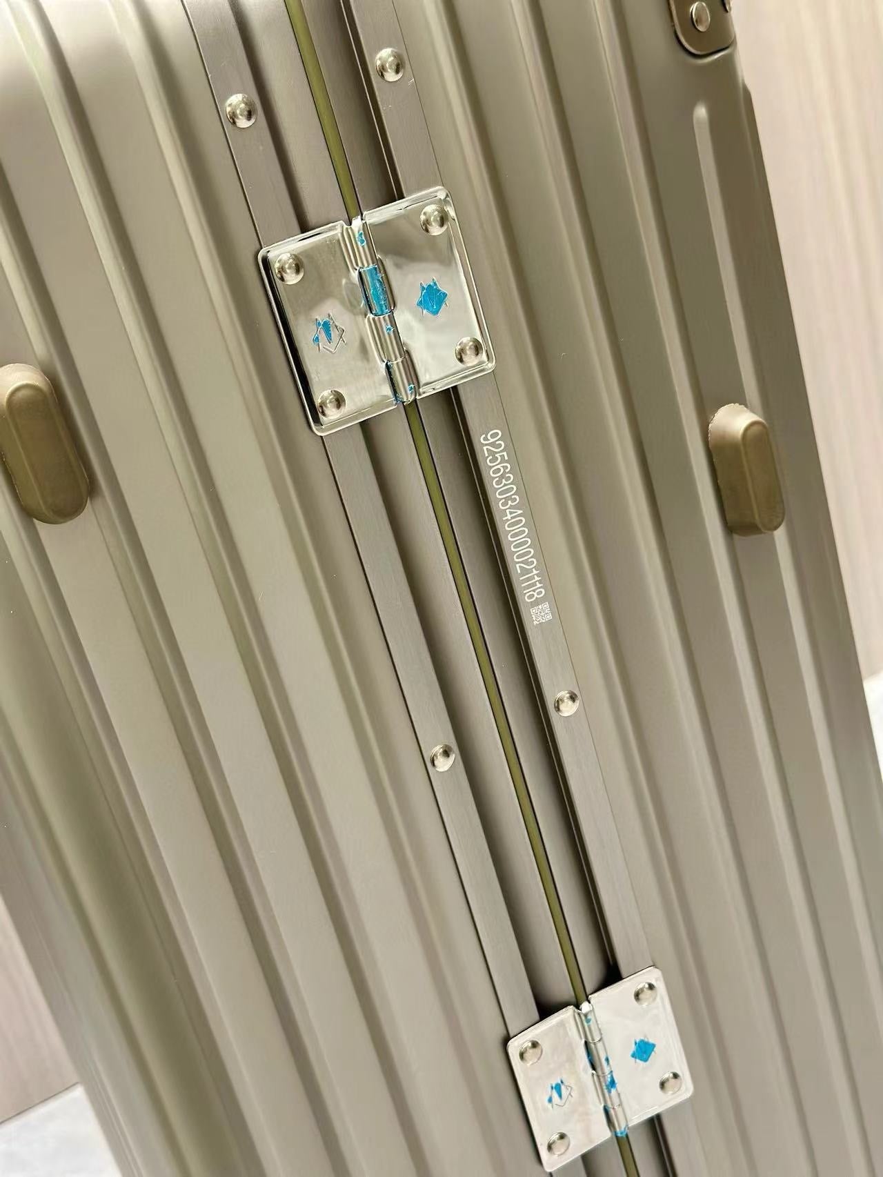 Multi-Colors Suitcase