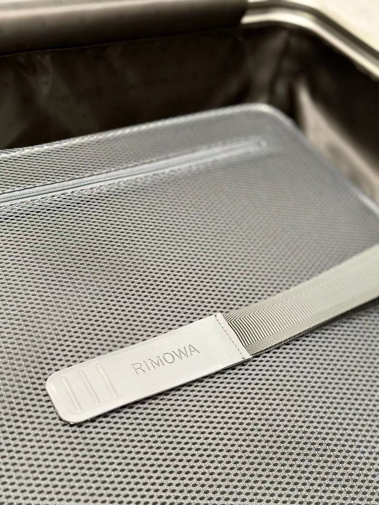 Multi-Colors Suitcase