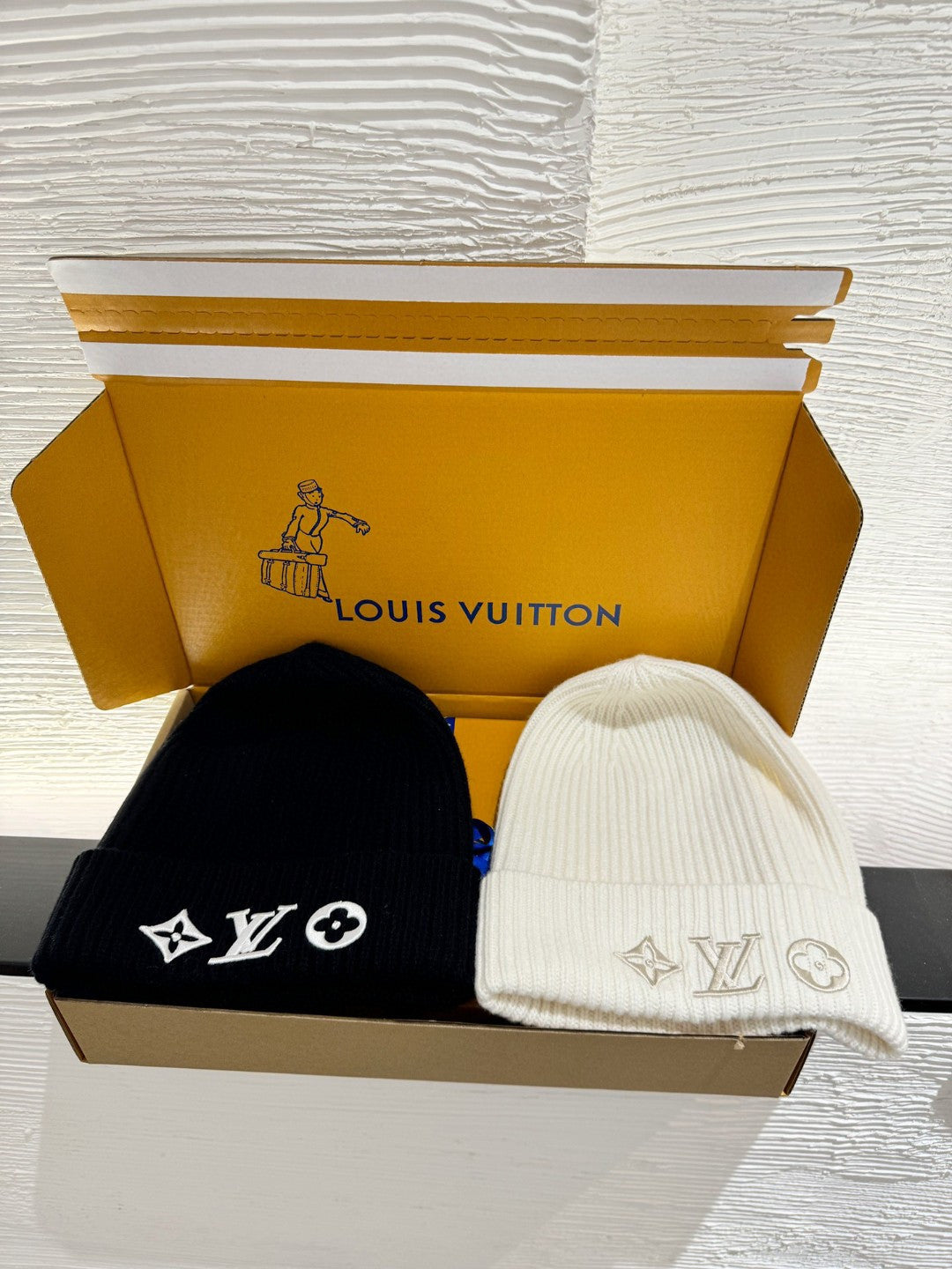 Black and Beige Hat - FashionHype.xyz