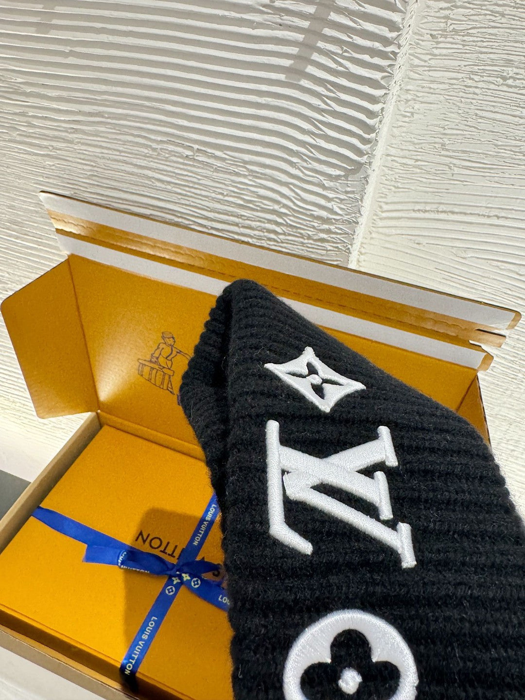 Black and Beige Hat - FashionHype.xyz
