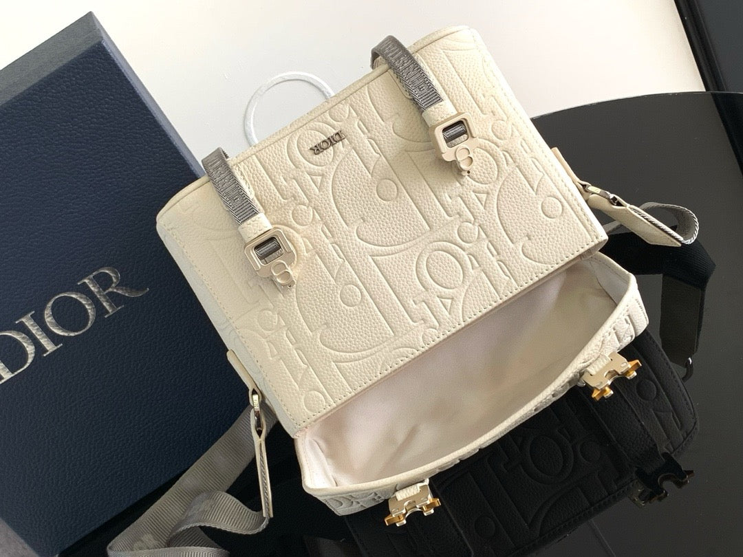 Beige and Black Bag - FashionHype.xyz