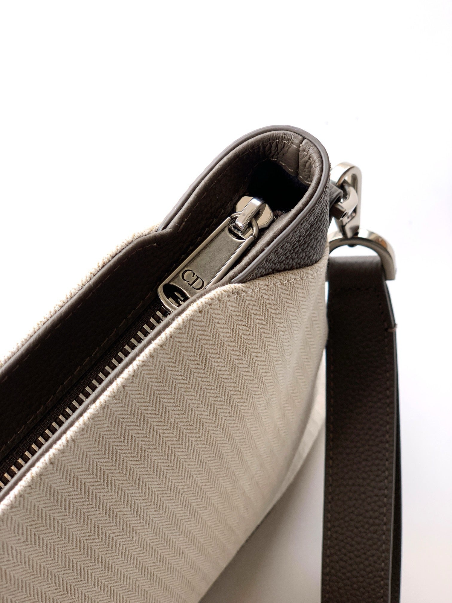 Beige and Black Bag - FashionHype.xyz