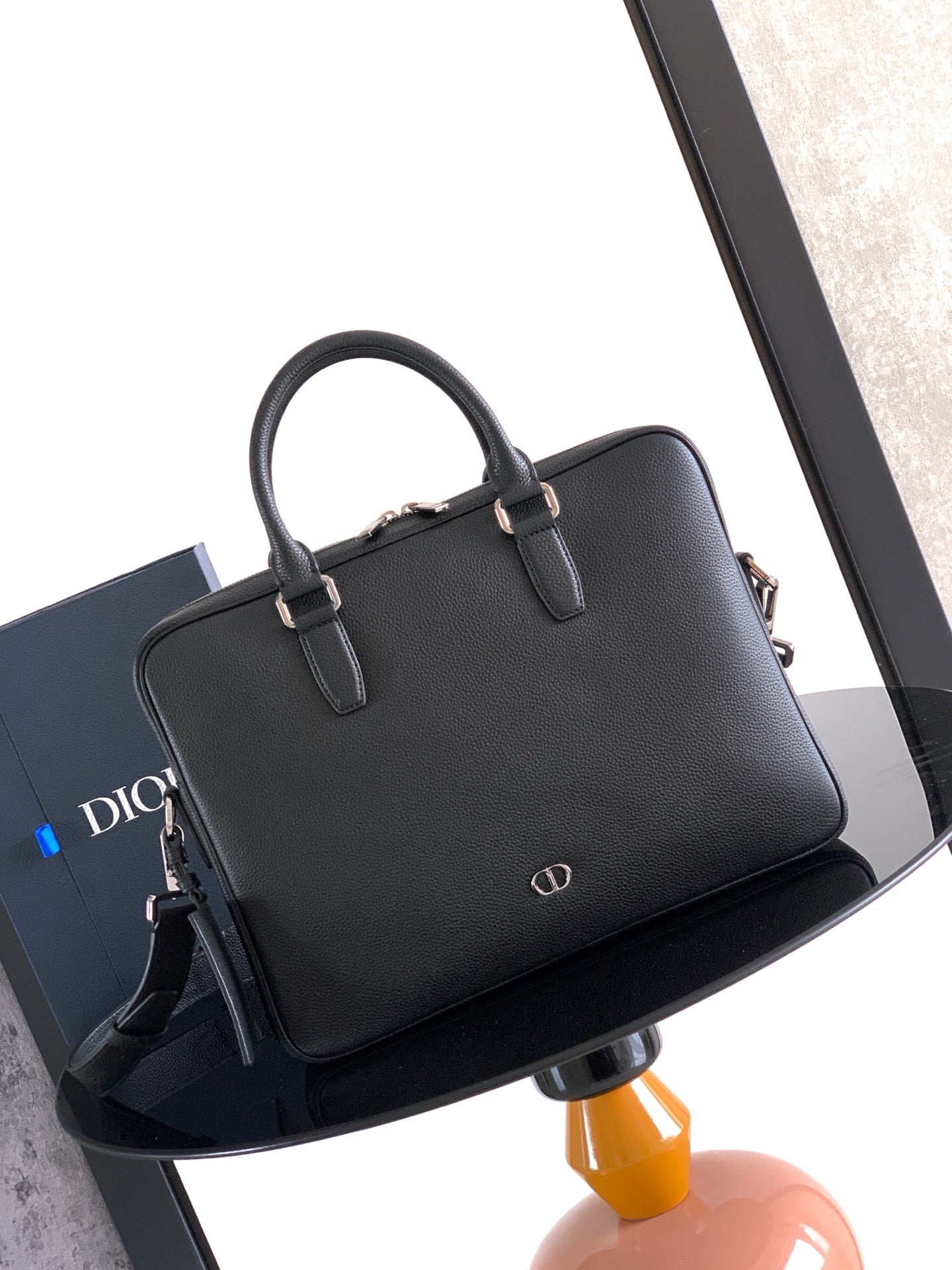 Black Bag - FashionHype.xyz