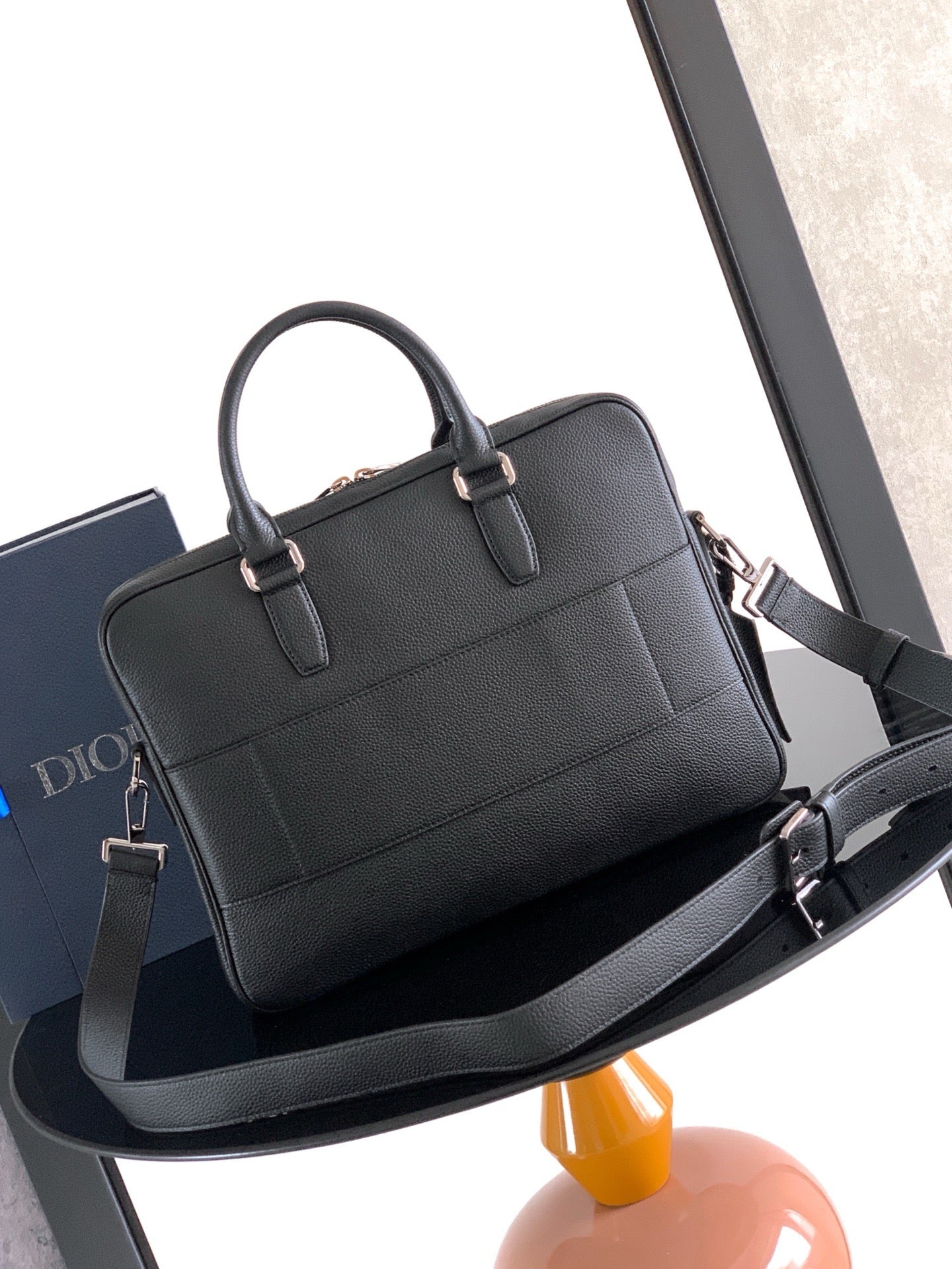 Black Bag - FashionHype.xyz