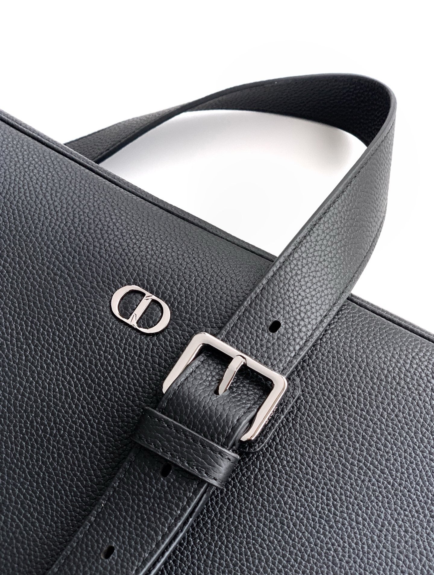 Black Bag - FashionHype.xyz
