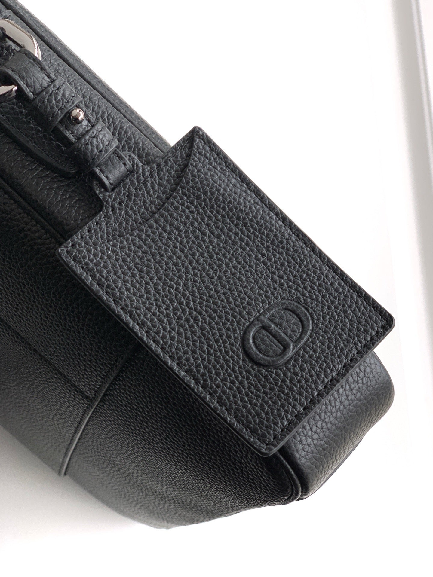 Black Bag - FashionHype.xyz