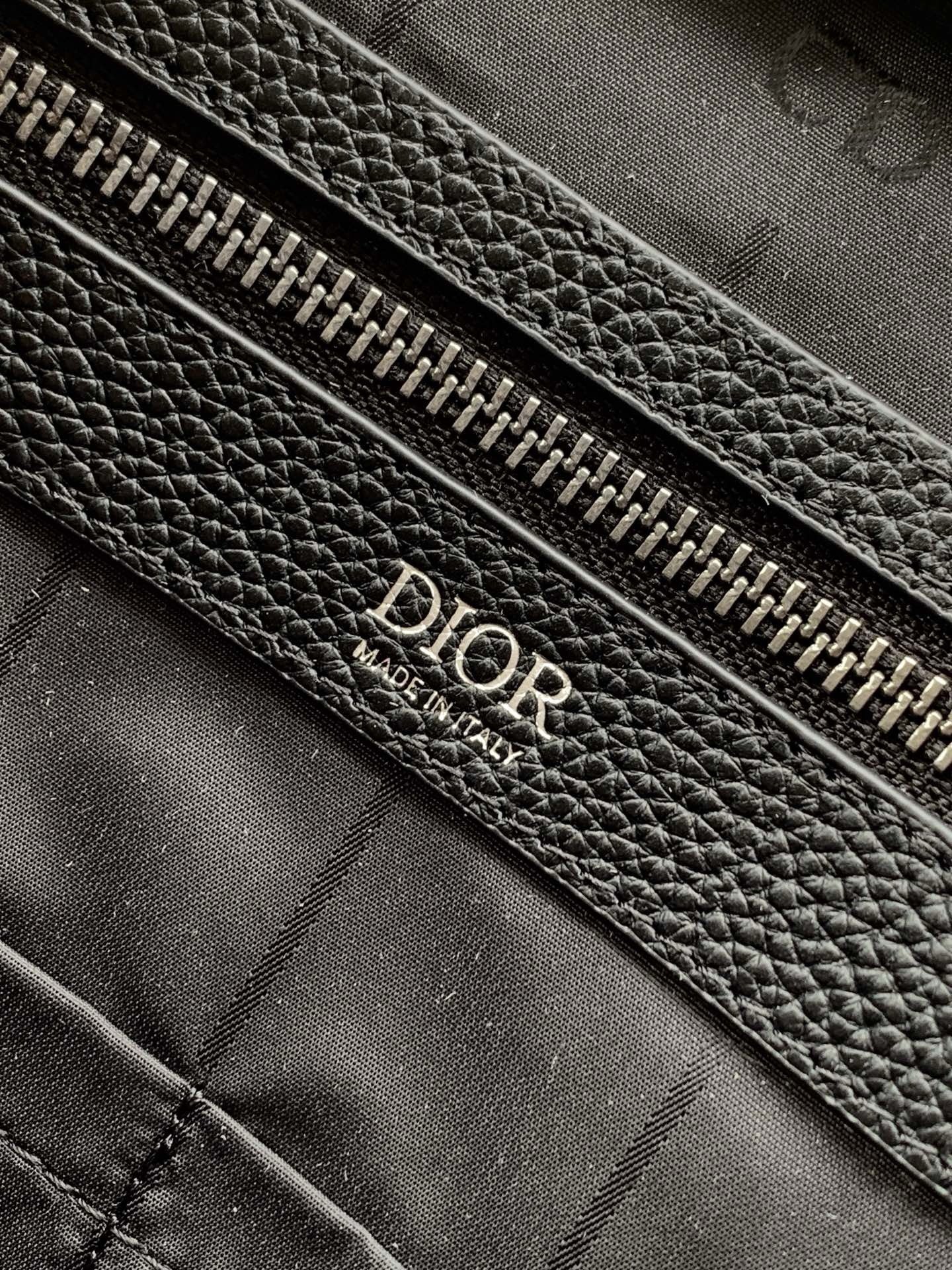 Black Bag - FashionHype.xyz