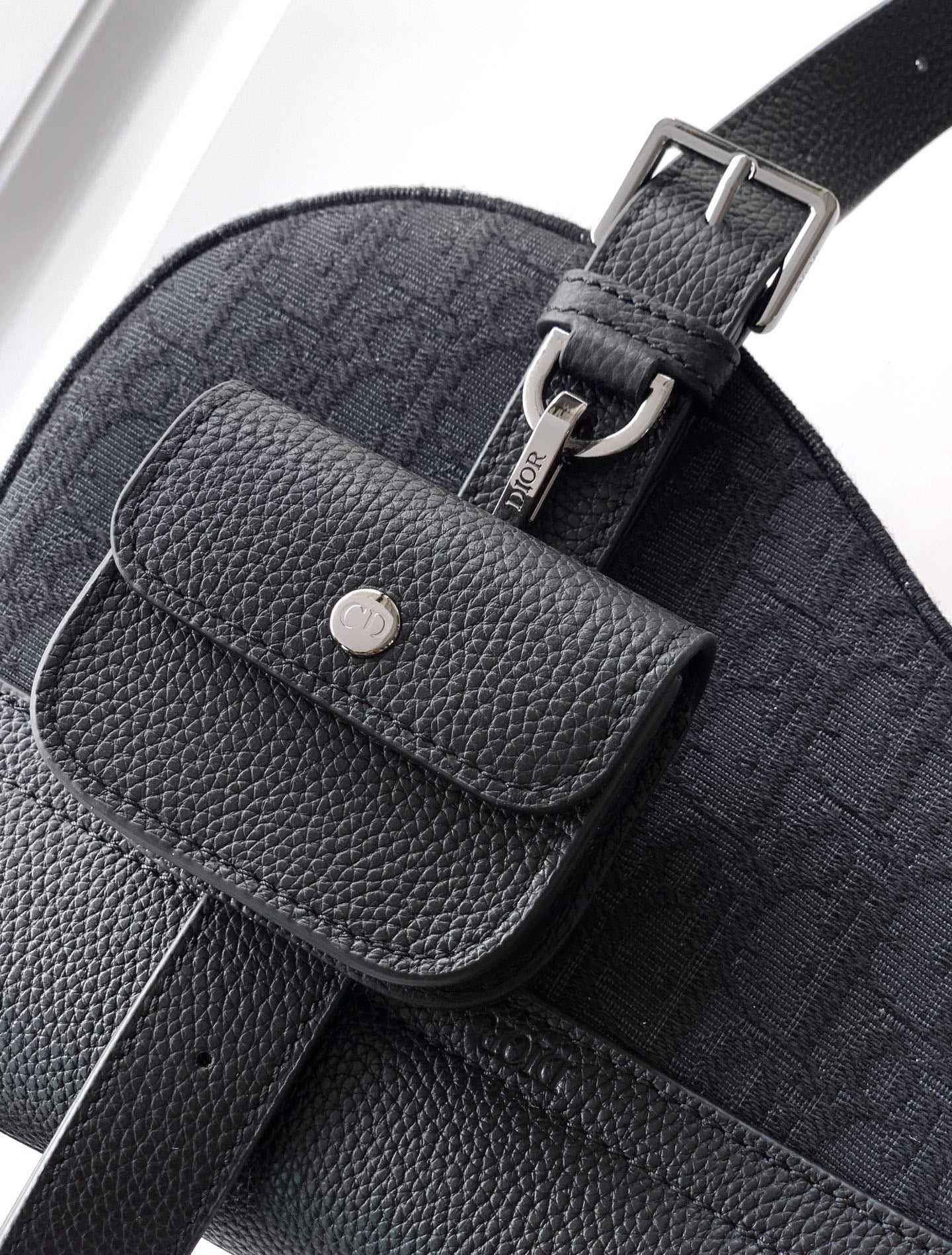 Black and Beige Bag