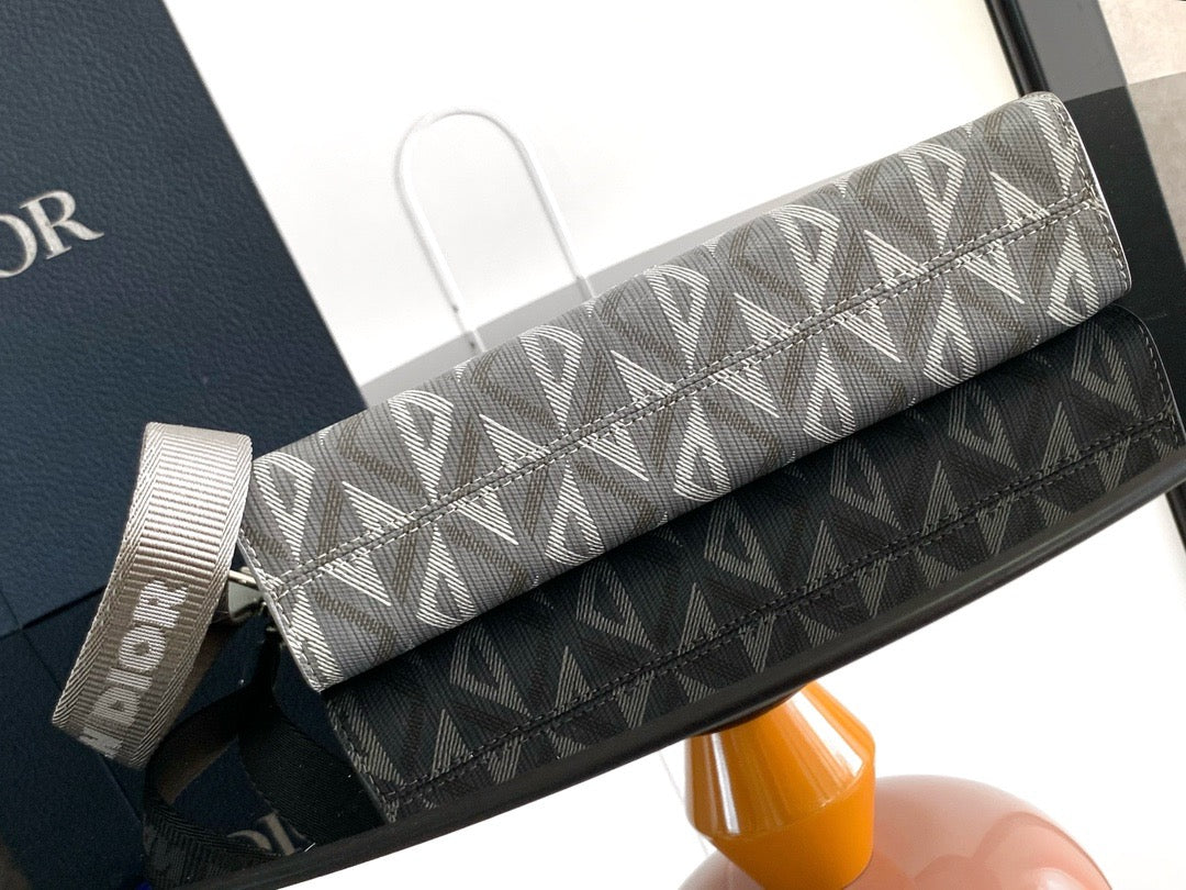 Black and Grey Bag
