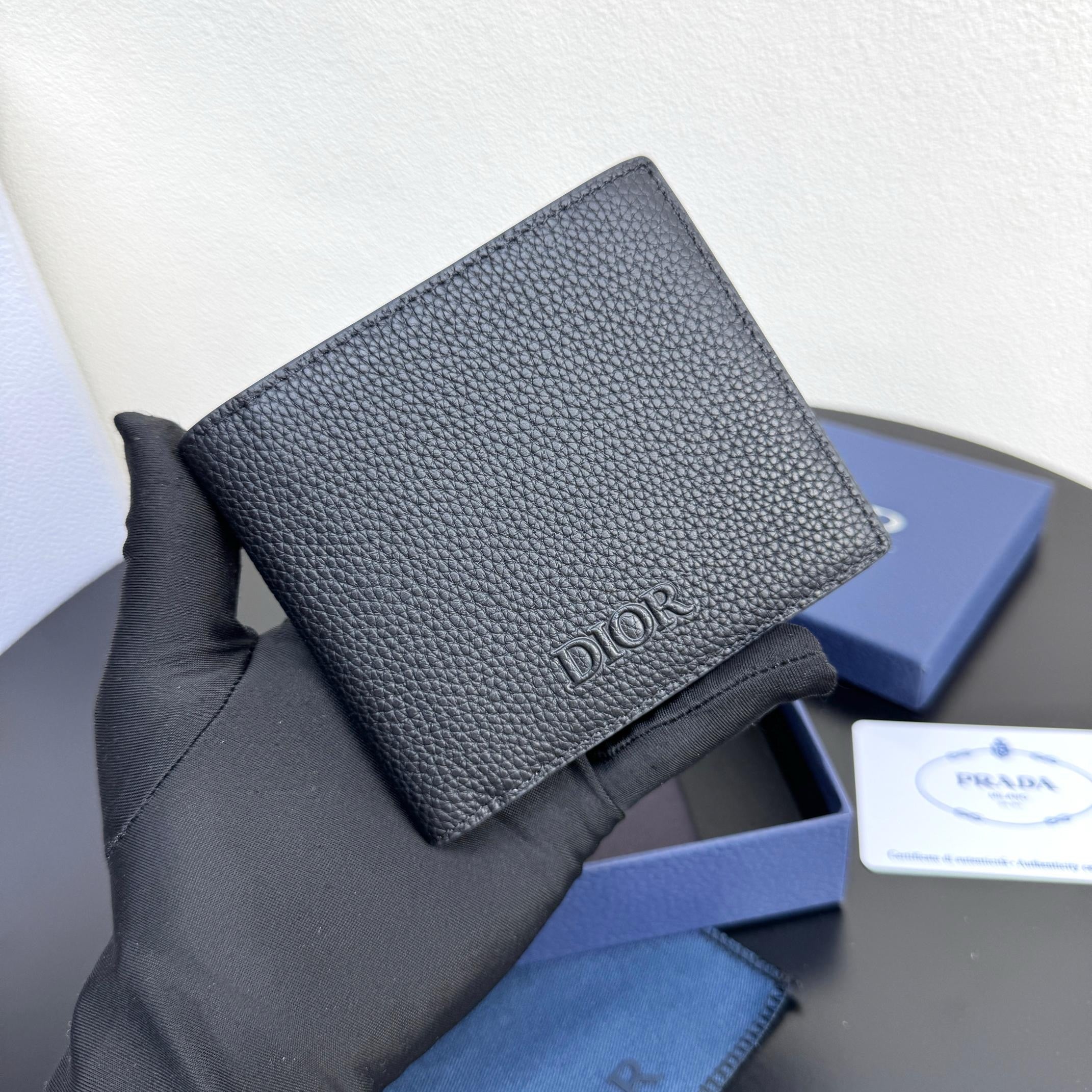 Camel and Black Wallet - FashionHype.xyz