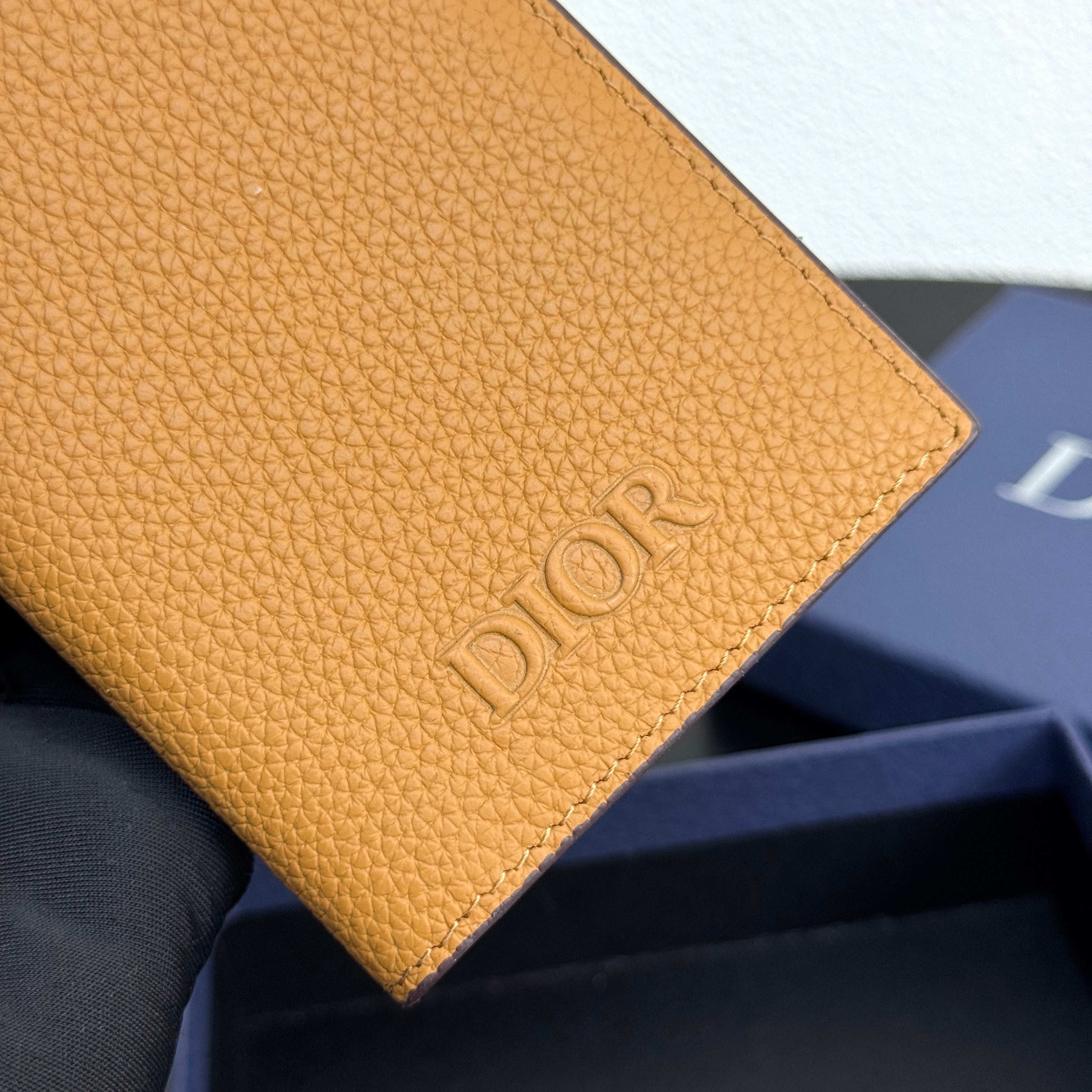 Camel and Black Wallet - FashionHype.xyz