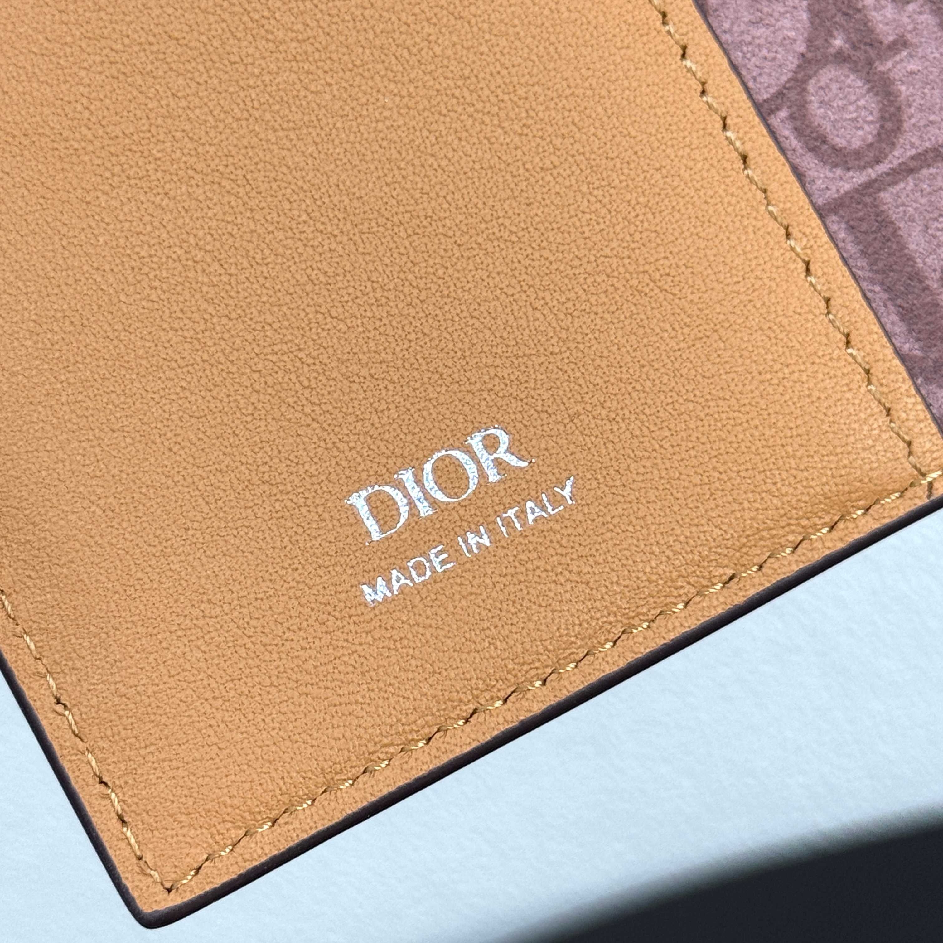 Camel and Black Wallet - FashionHype.xyz