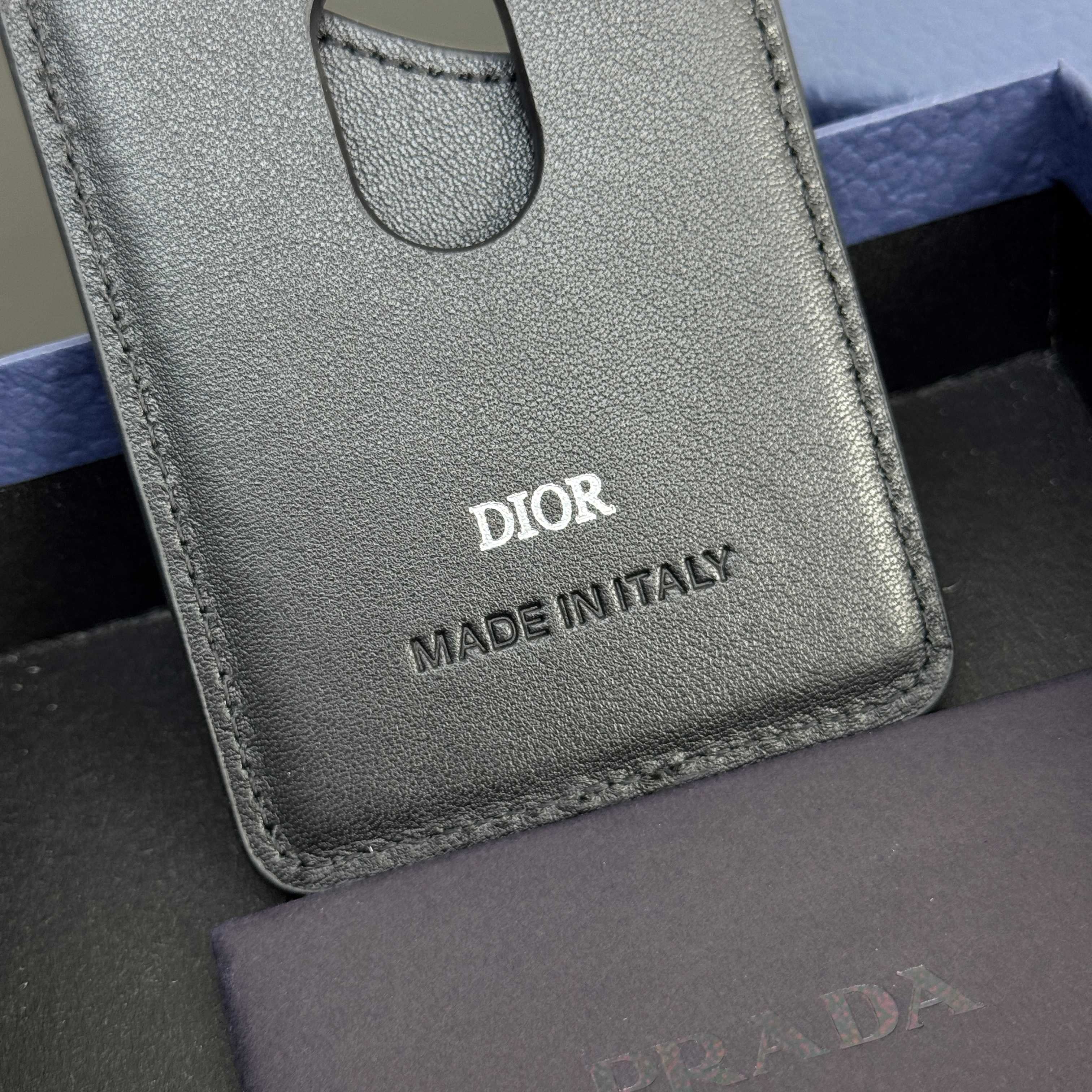 Camel and Black Wallet - FashionHype.xyz
