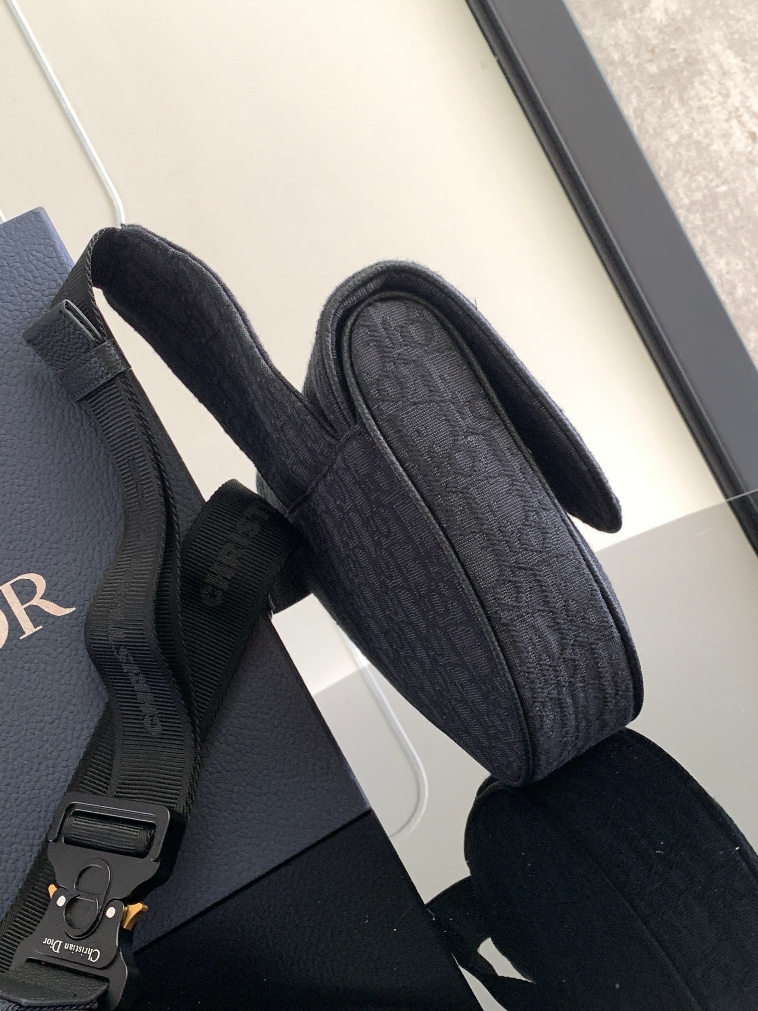 Black and Beige Bag - FashionHype.xyz