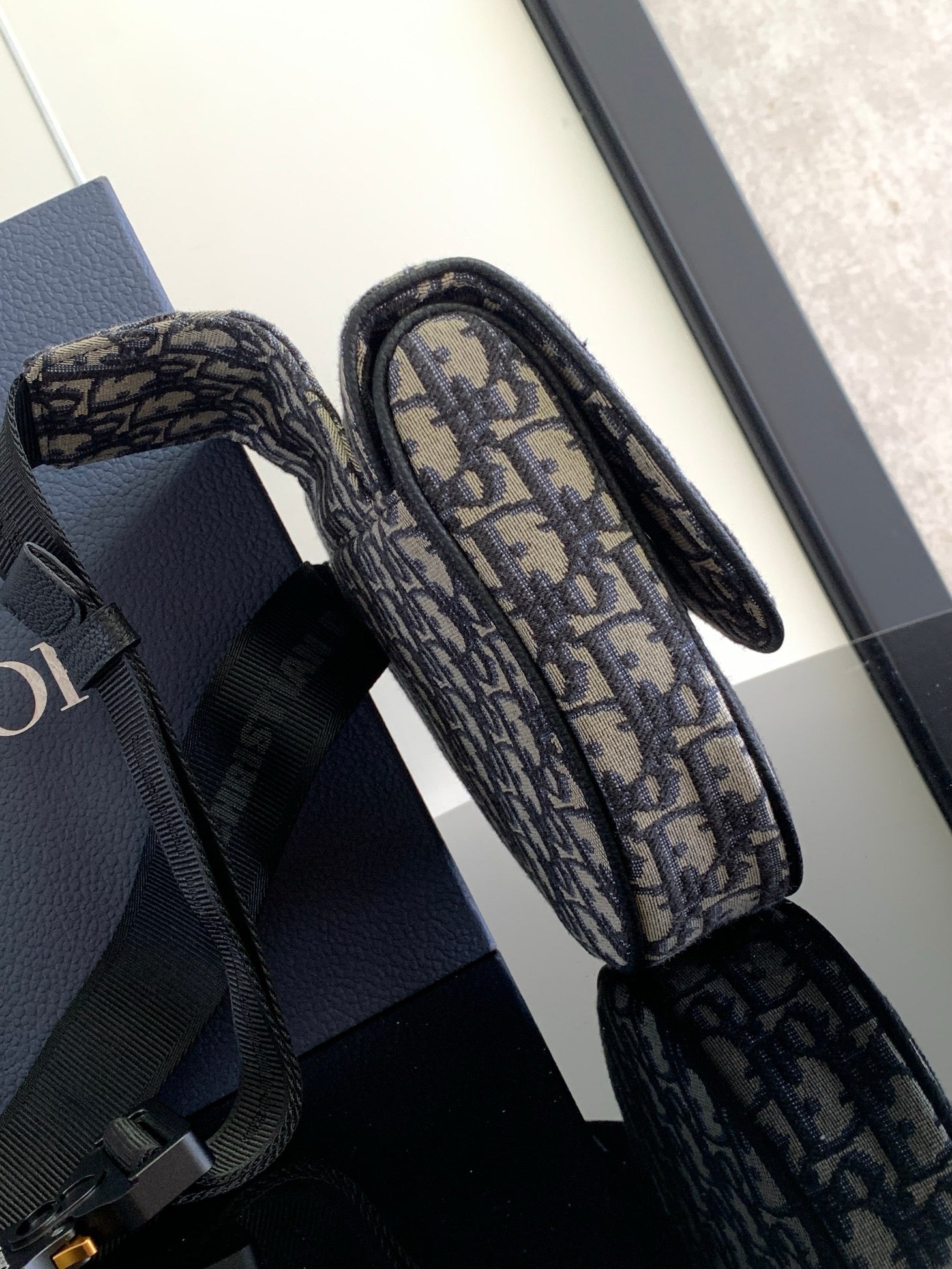 Black and Beige Bag - FashionHype.xyz