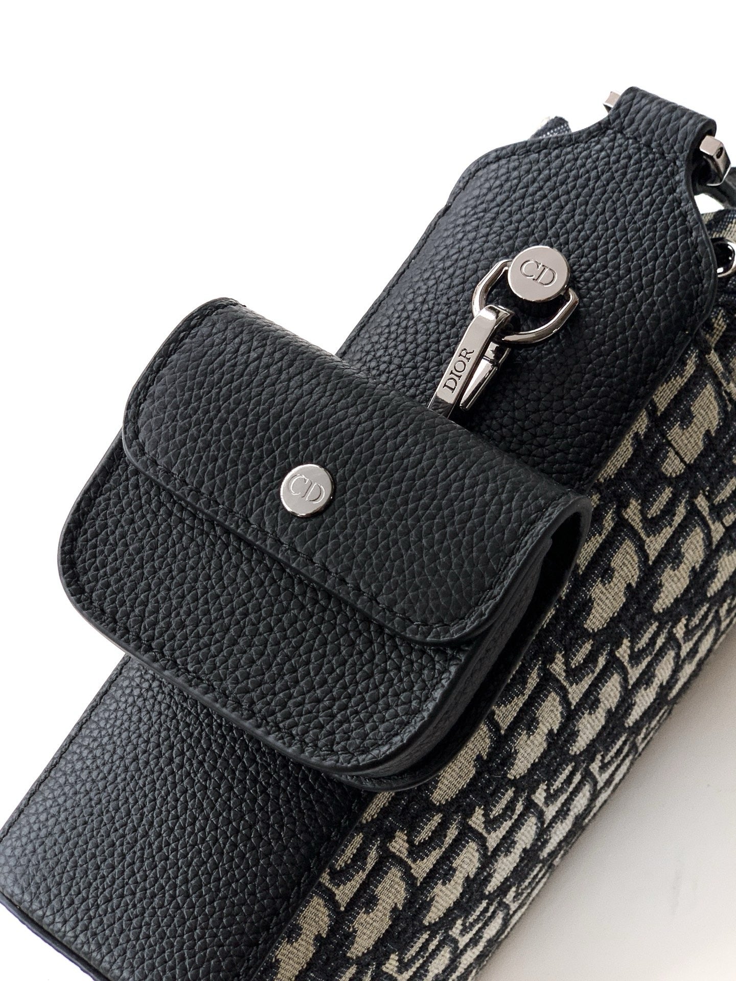 Black and Beige Bag