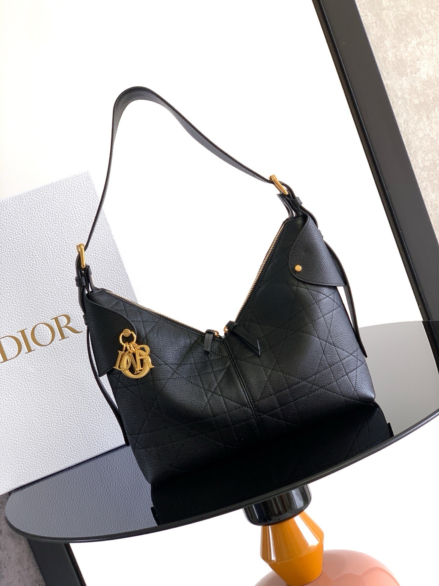 Black and Cream Bag - FashionHype.xyz