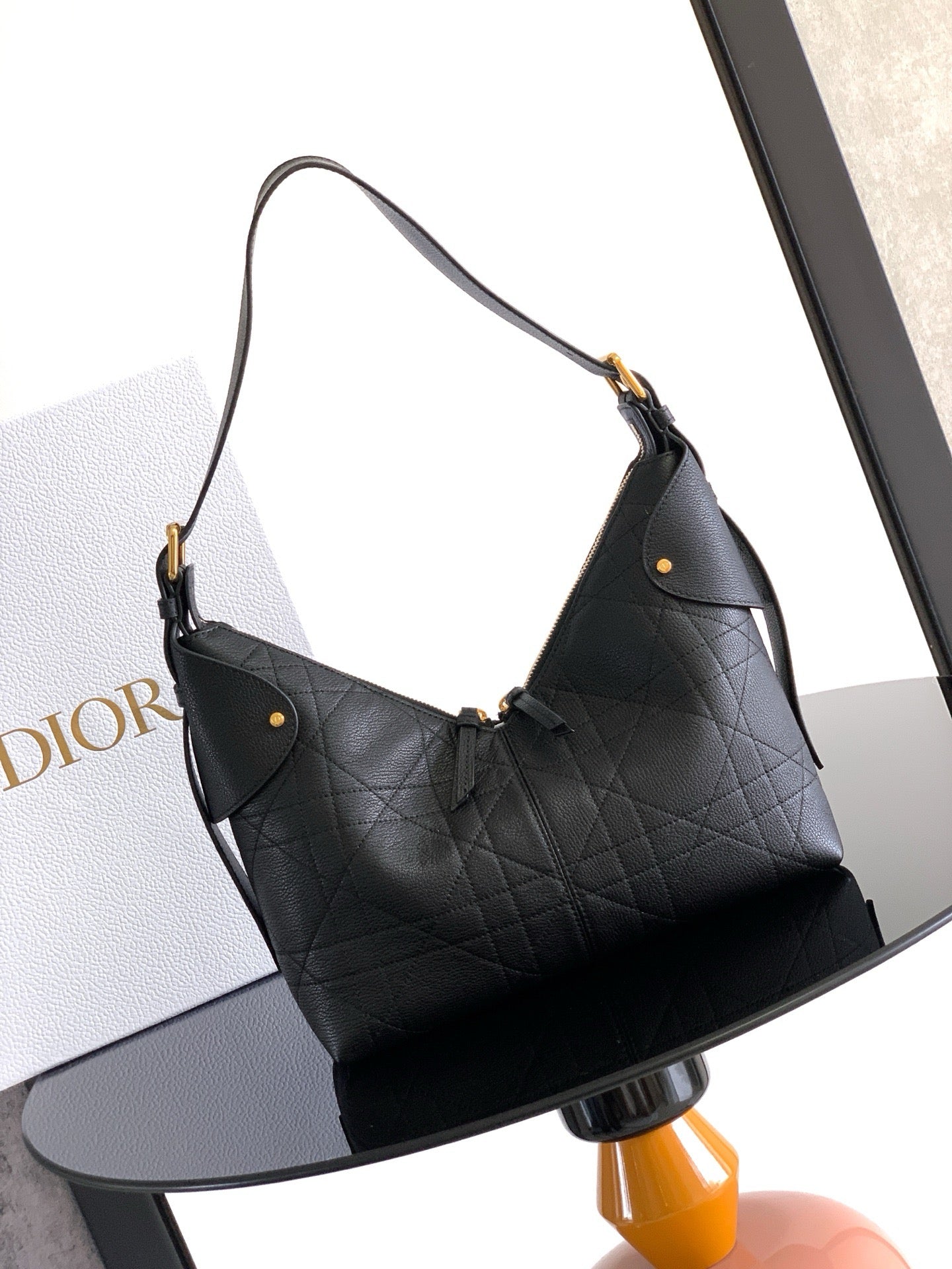 Black and Cream Bag - FashionHype.xyz