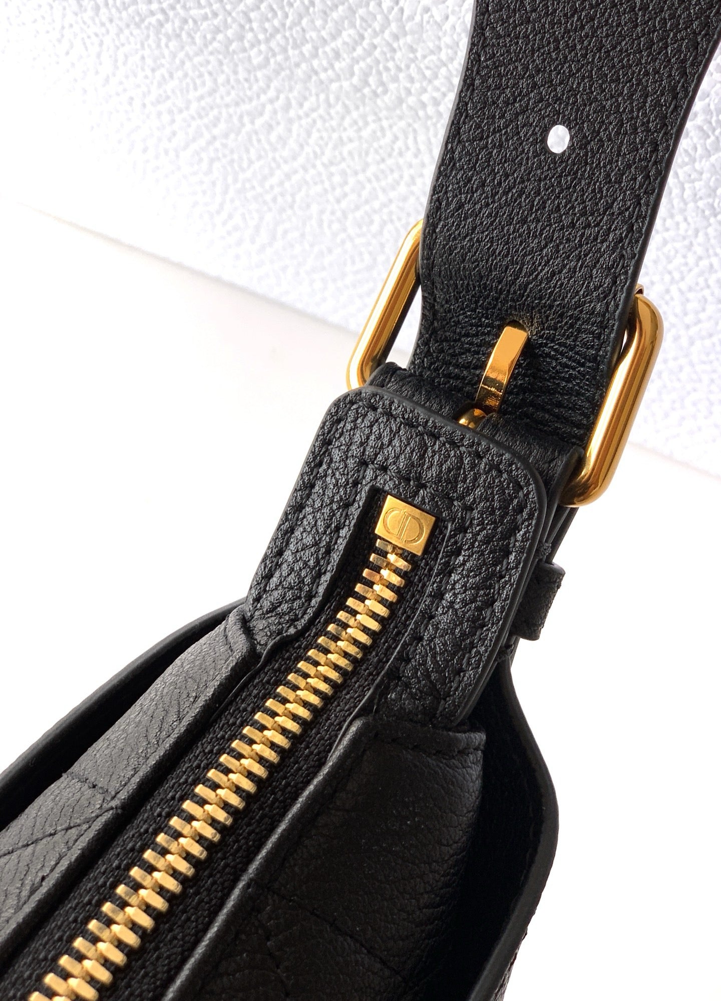 Black and Cream Bag - FashionHype.xyz