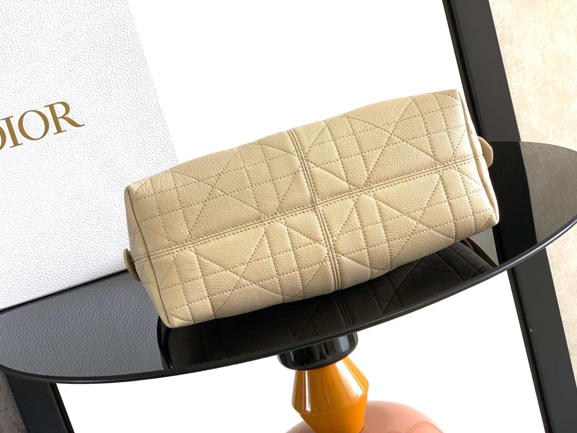 Black and Cream Bag - FashionHype.xyz