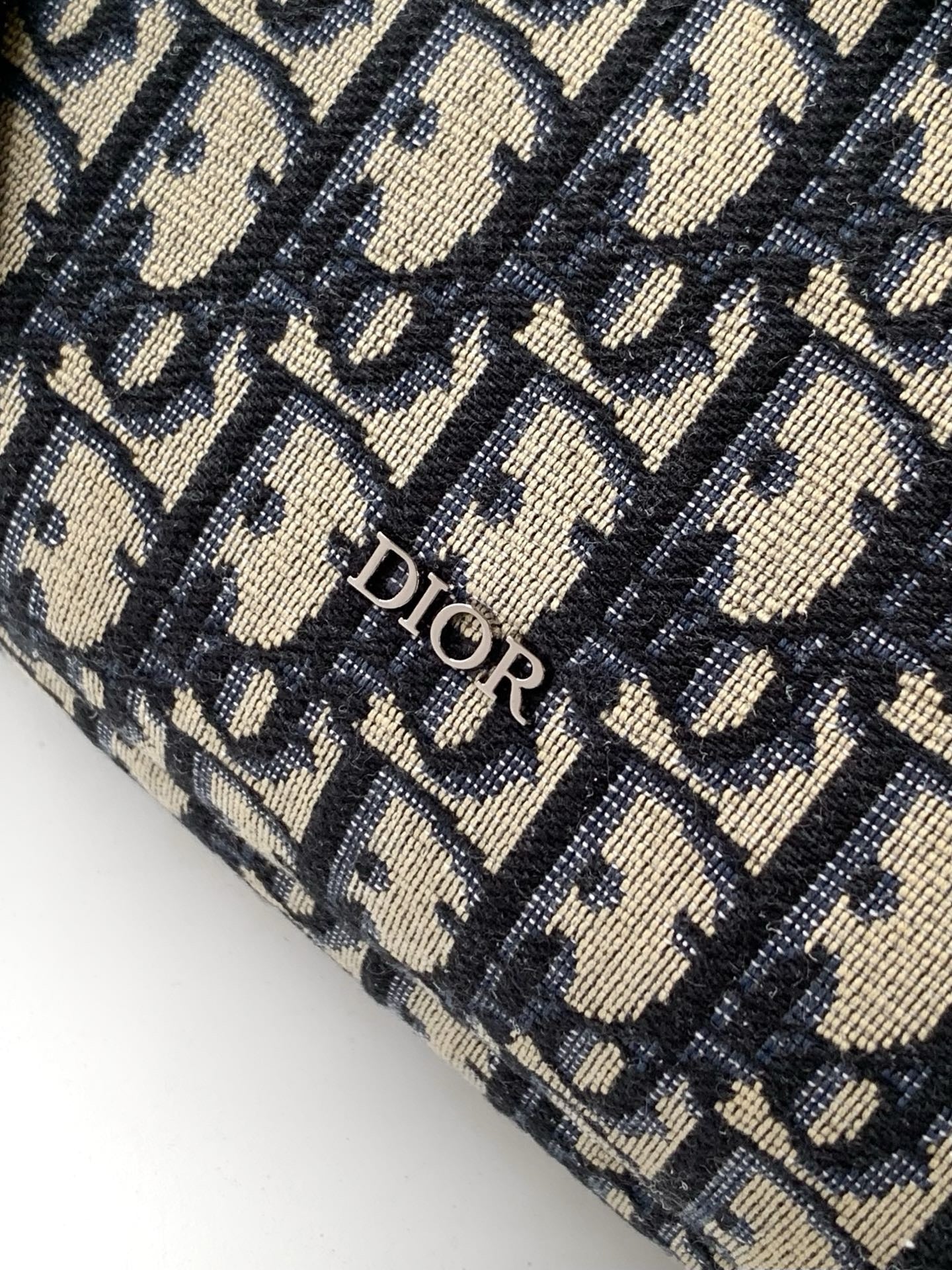 Black and Beige Bag