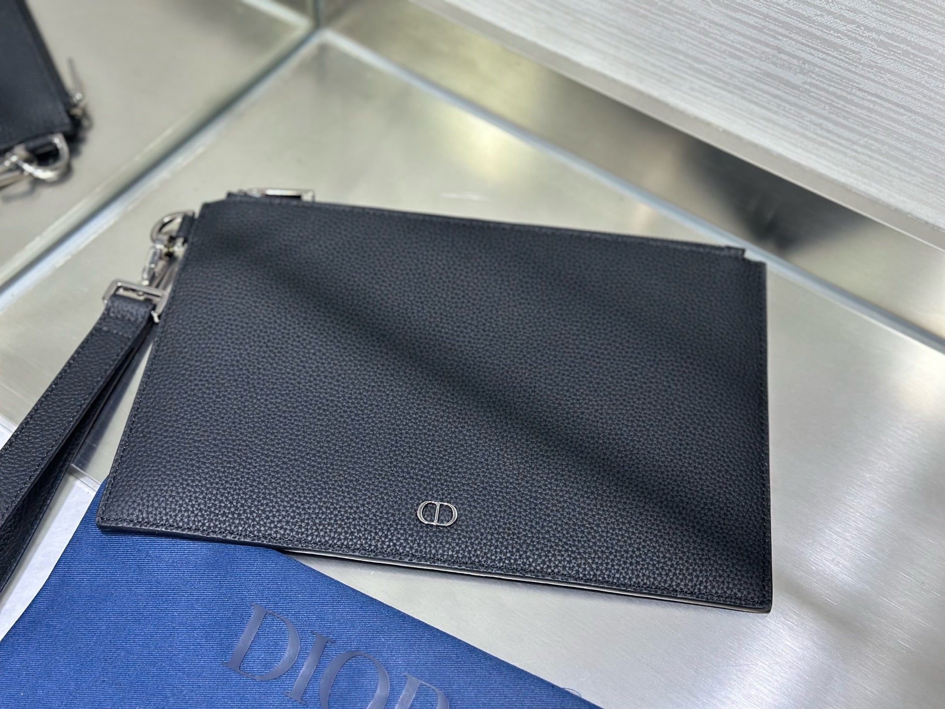 Black Bag - FashionHype.xyz