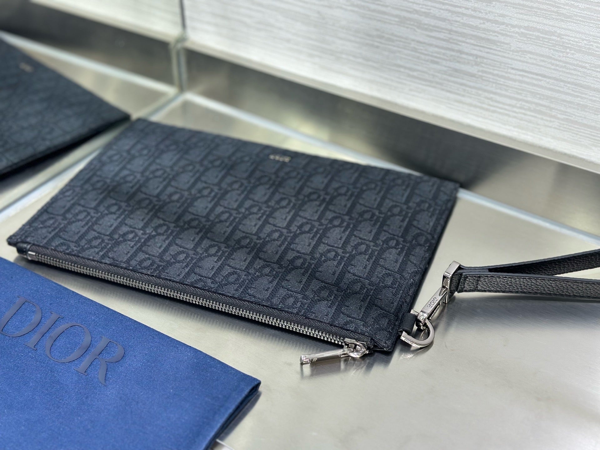 Dark Blue and Beige Bag - FashionHype.xyz