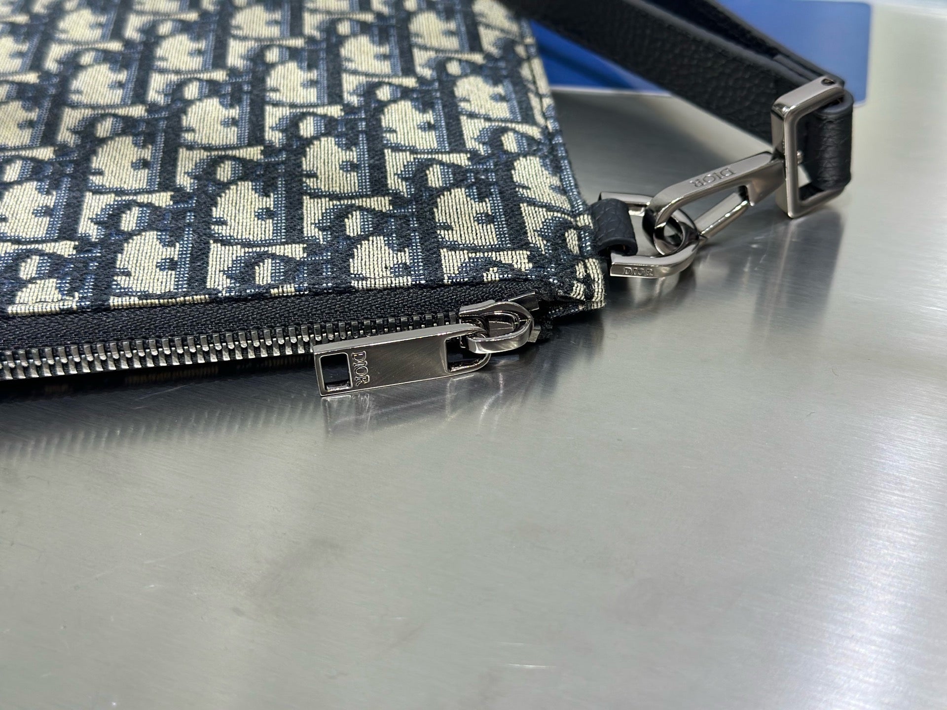 Dark Blue and Beige Bag - FashionHype.xyz