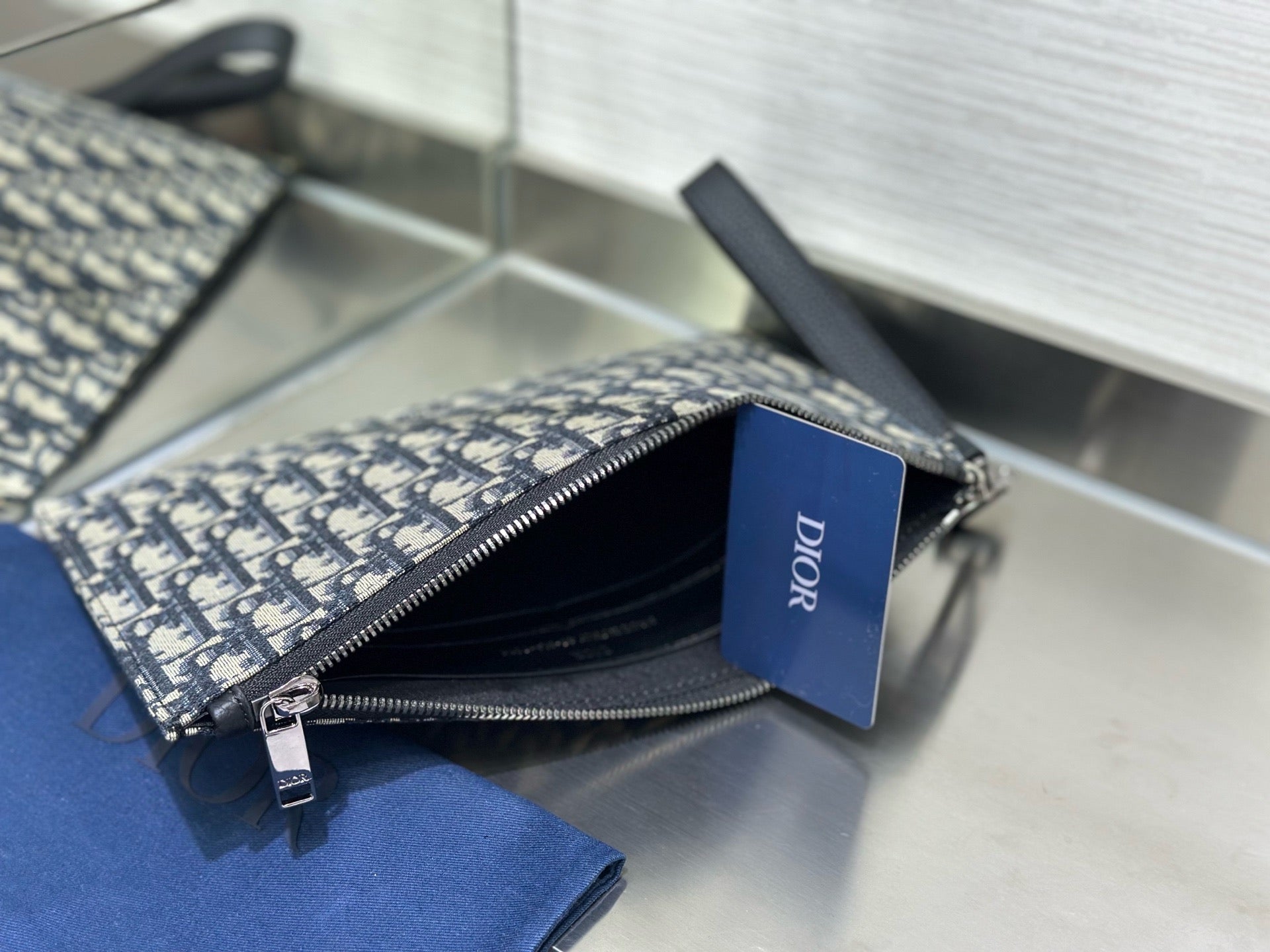 Dark Blue and Beige Bag - FashionHype.xyz