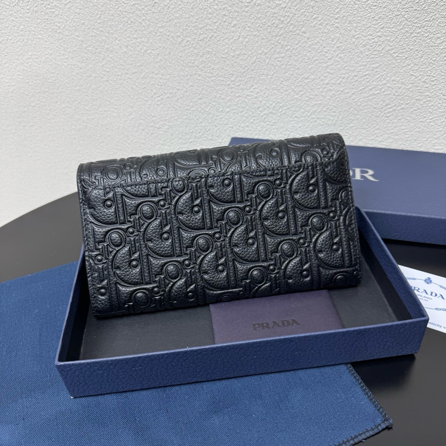 Black Bag - FashionHype.xyz