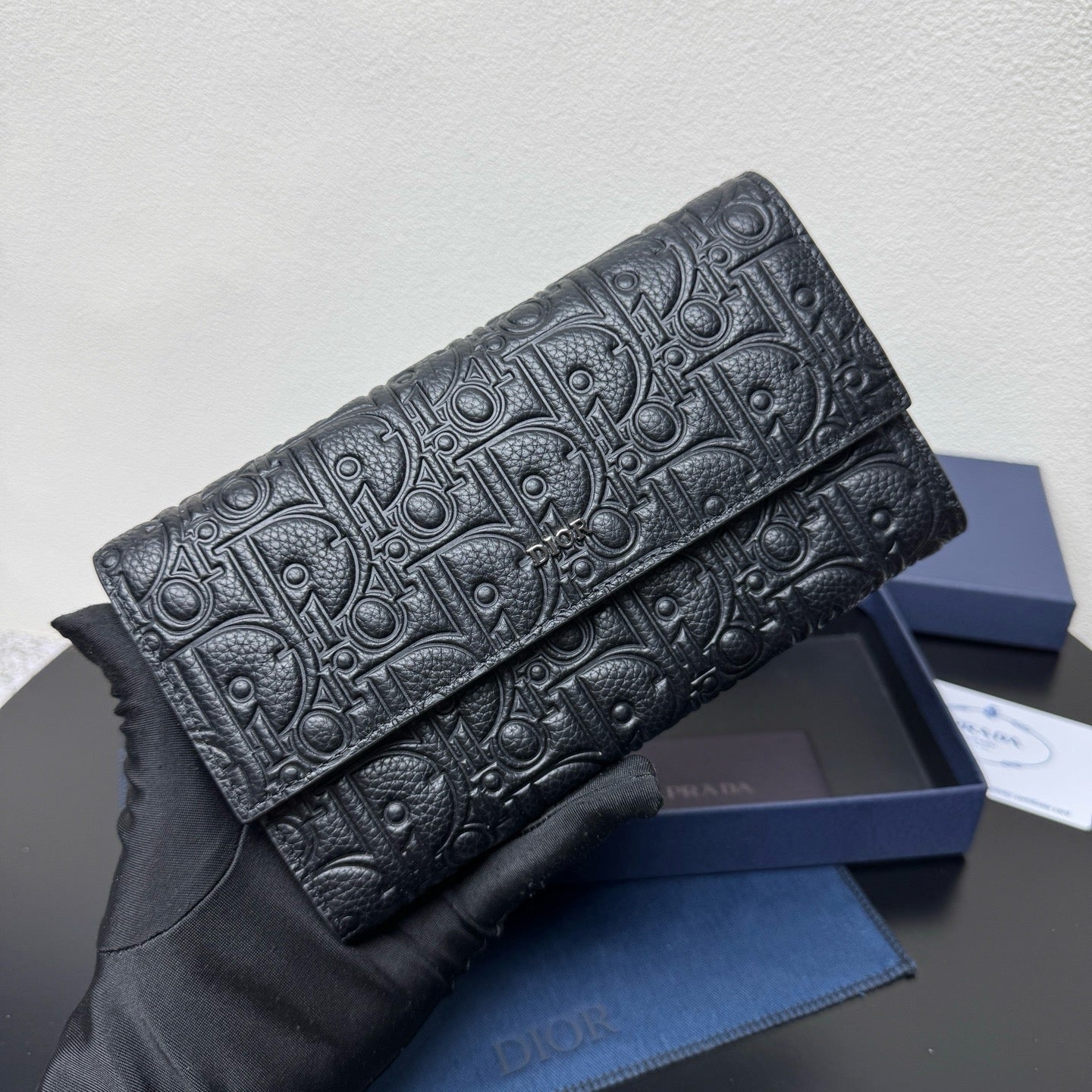 Black Bag - FashionHype.xyz