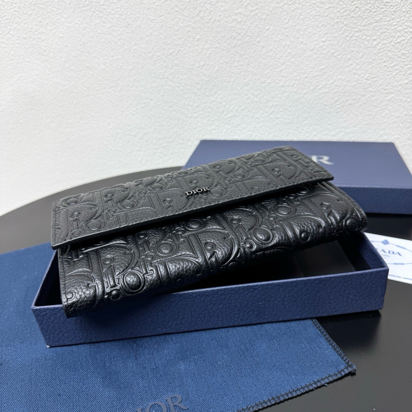 Black Bag - FashionHype.xyz