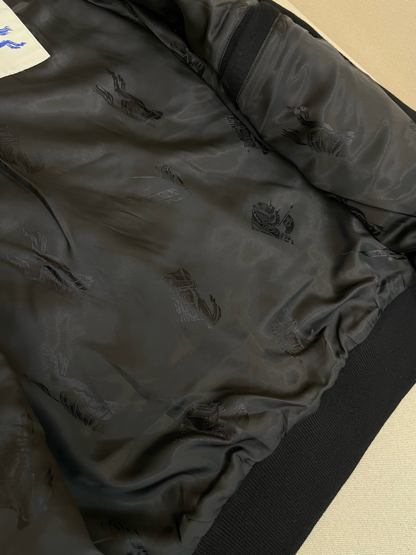 Black Jacket - Size 48 - FashionHype.xyz