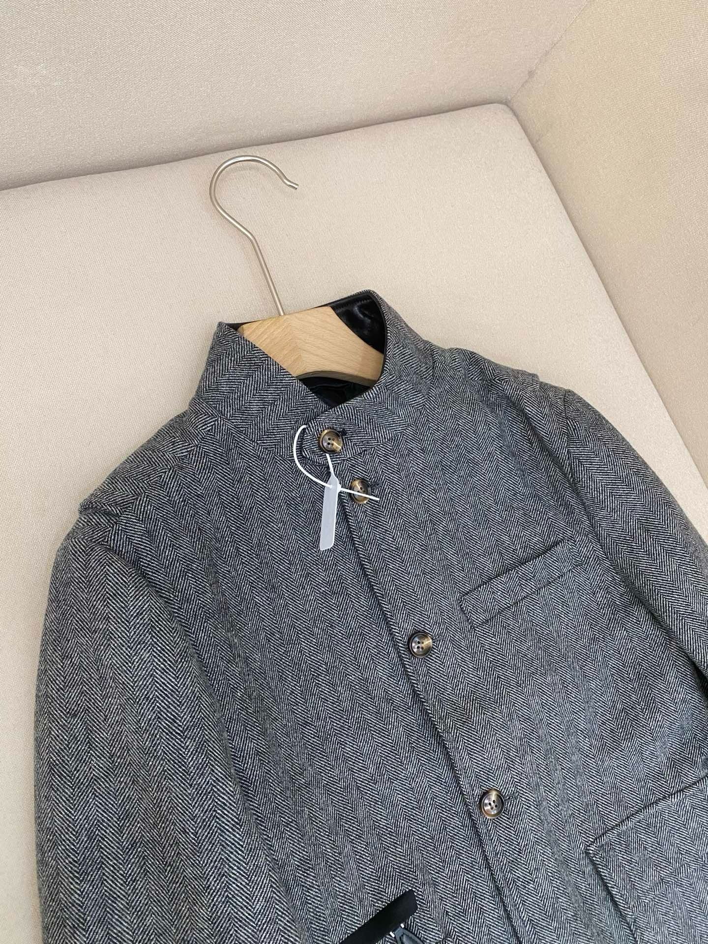 Grey Jacket - FashionHype.xyz