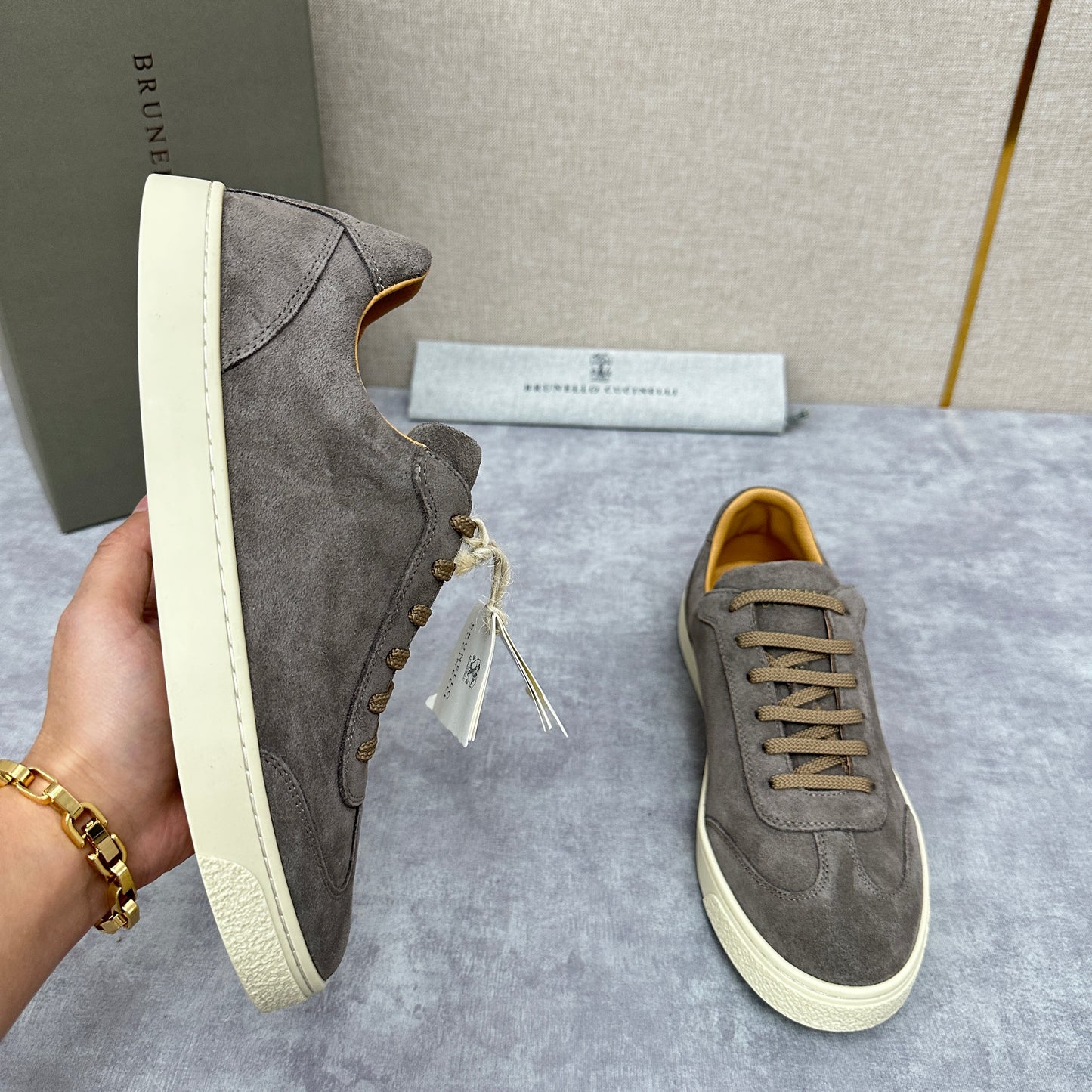 Blue Grey, Tan Brown, Grey, Olive Green, and Dark Brown Shoes