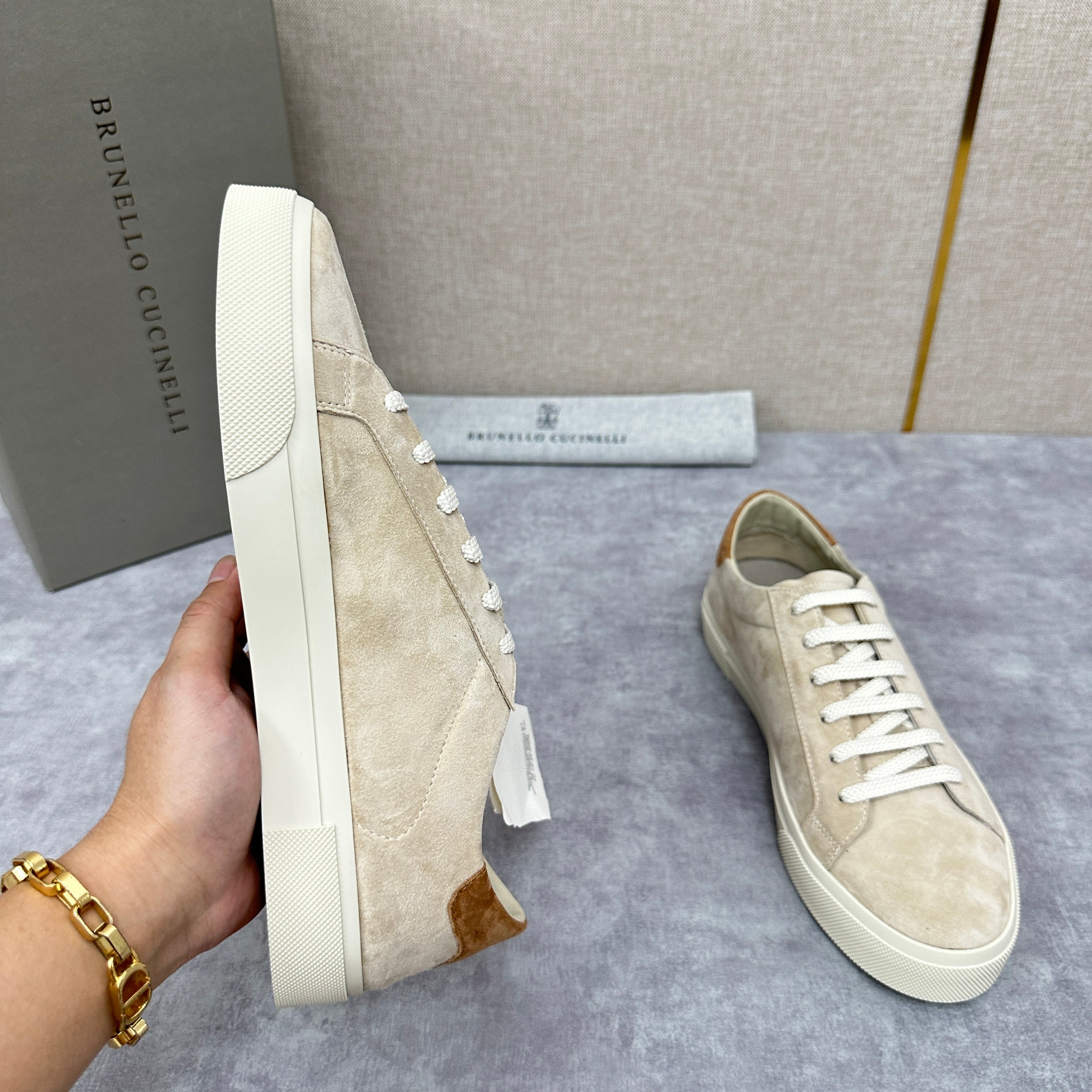 Light grey and Beige Shoes - FashionHype.xyz
