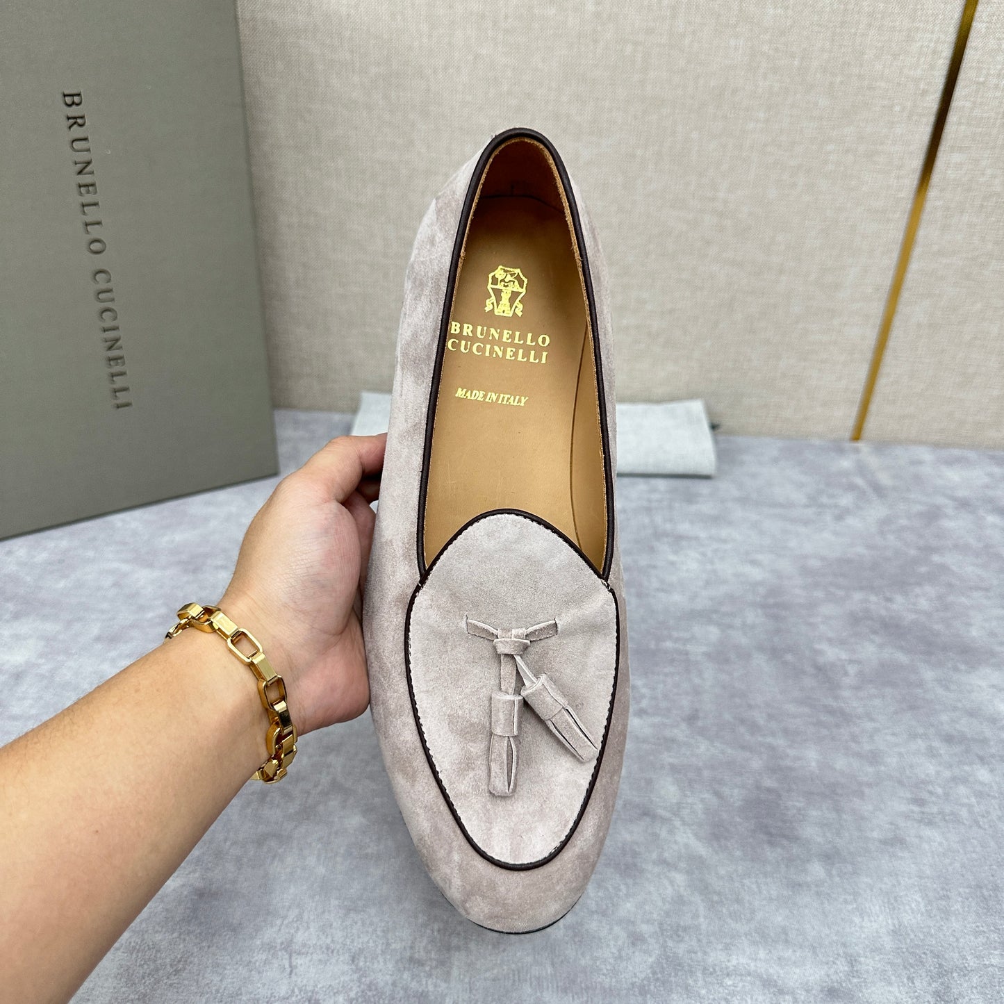 Grey Shoes - Size 43 - FashionHype.xyz