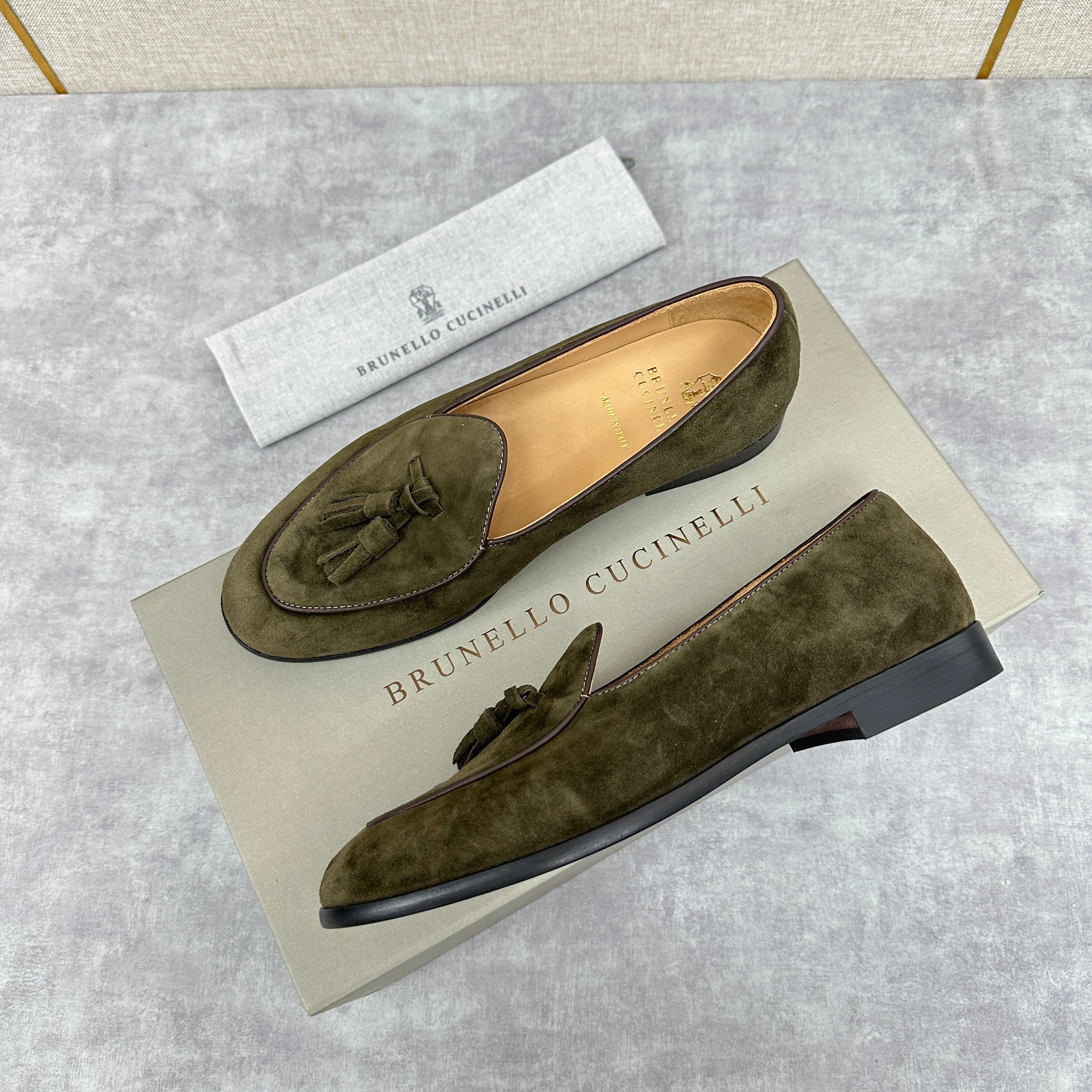 Grey Shoes - Size 43 - FashionHype.xyz