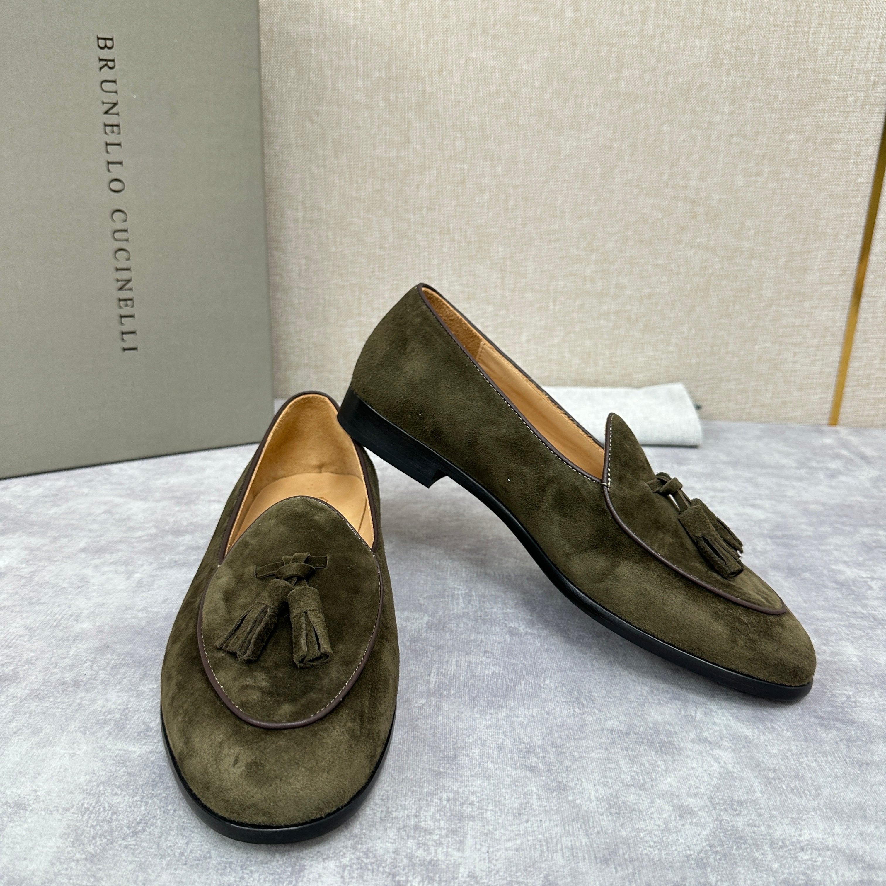 Grey Shoes - Size 43 - FashionHype.xyz