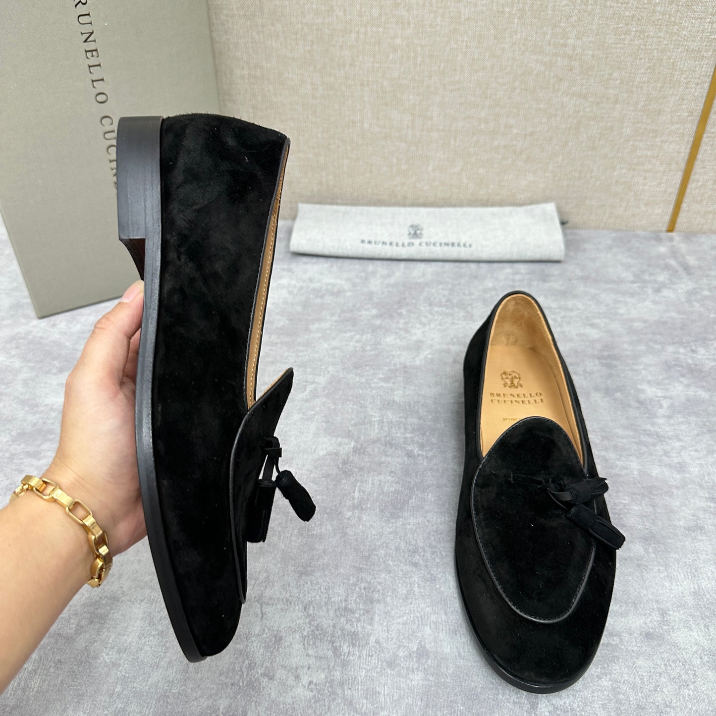 Grey Shoes - Size 43 - FashionHype.xyz