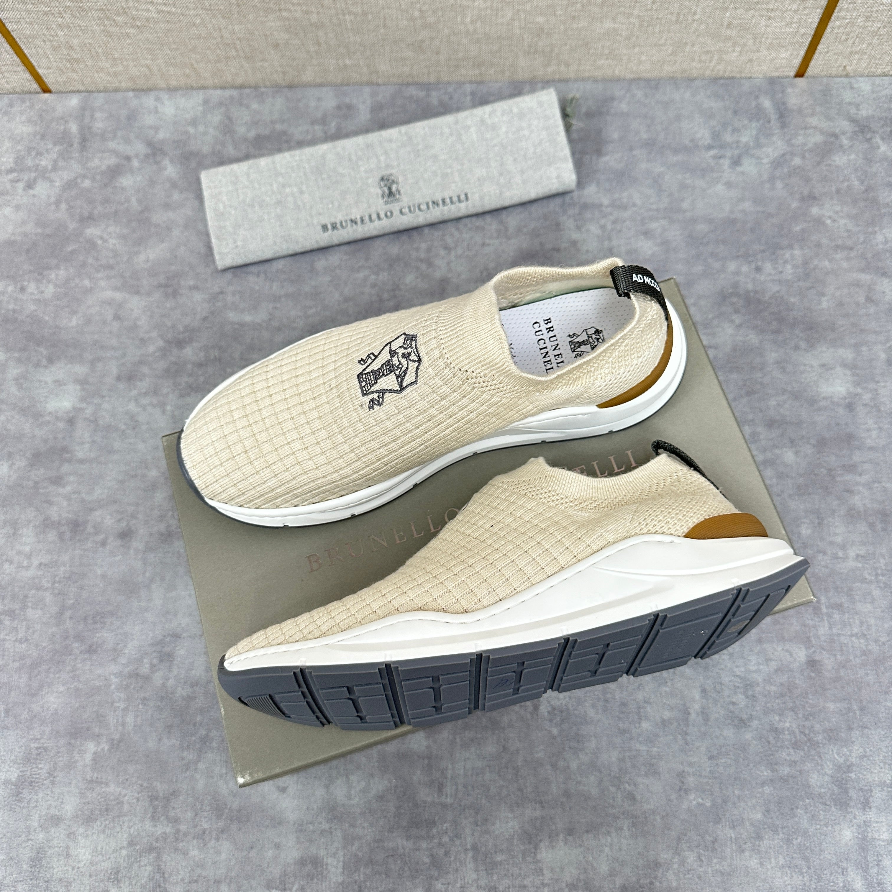 Light grey, Sky blue, Green, Blue and Black Shoes